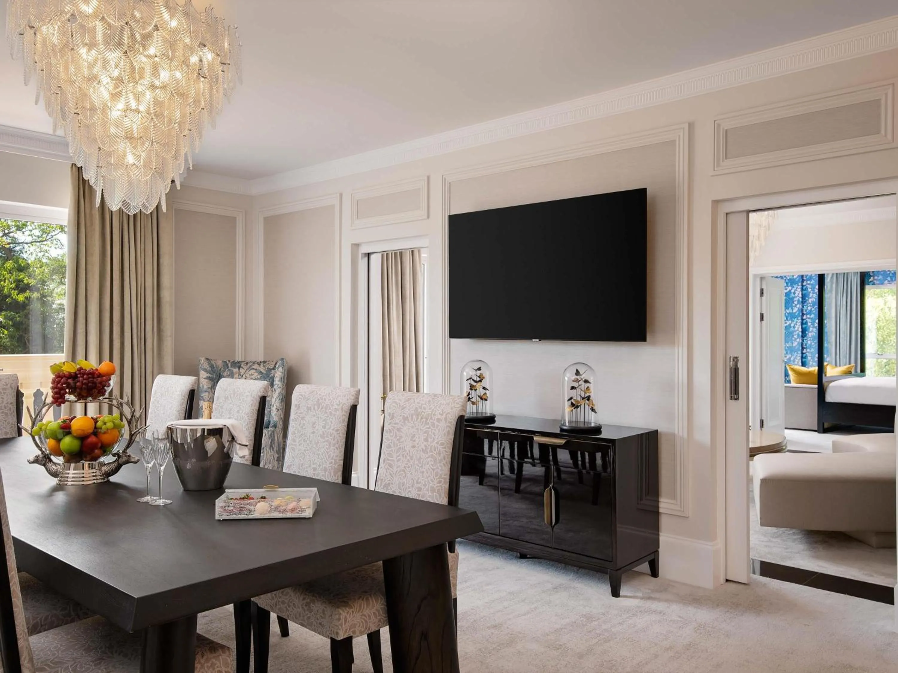 Bedroom in Fairmont Windsor Park