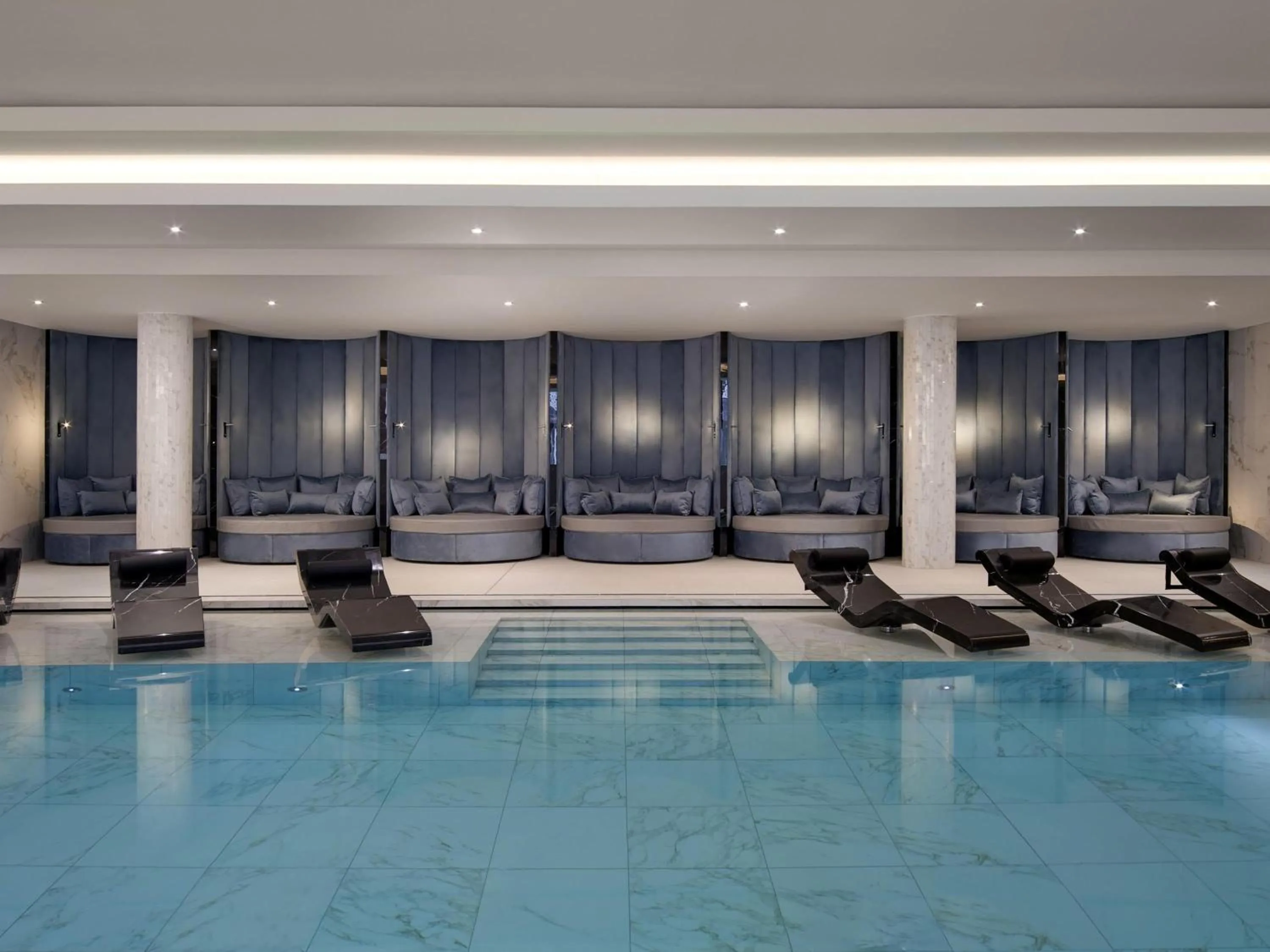 Spa and wellness centre/facilities in Fairmont Windsor Park