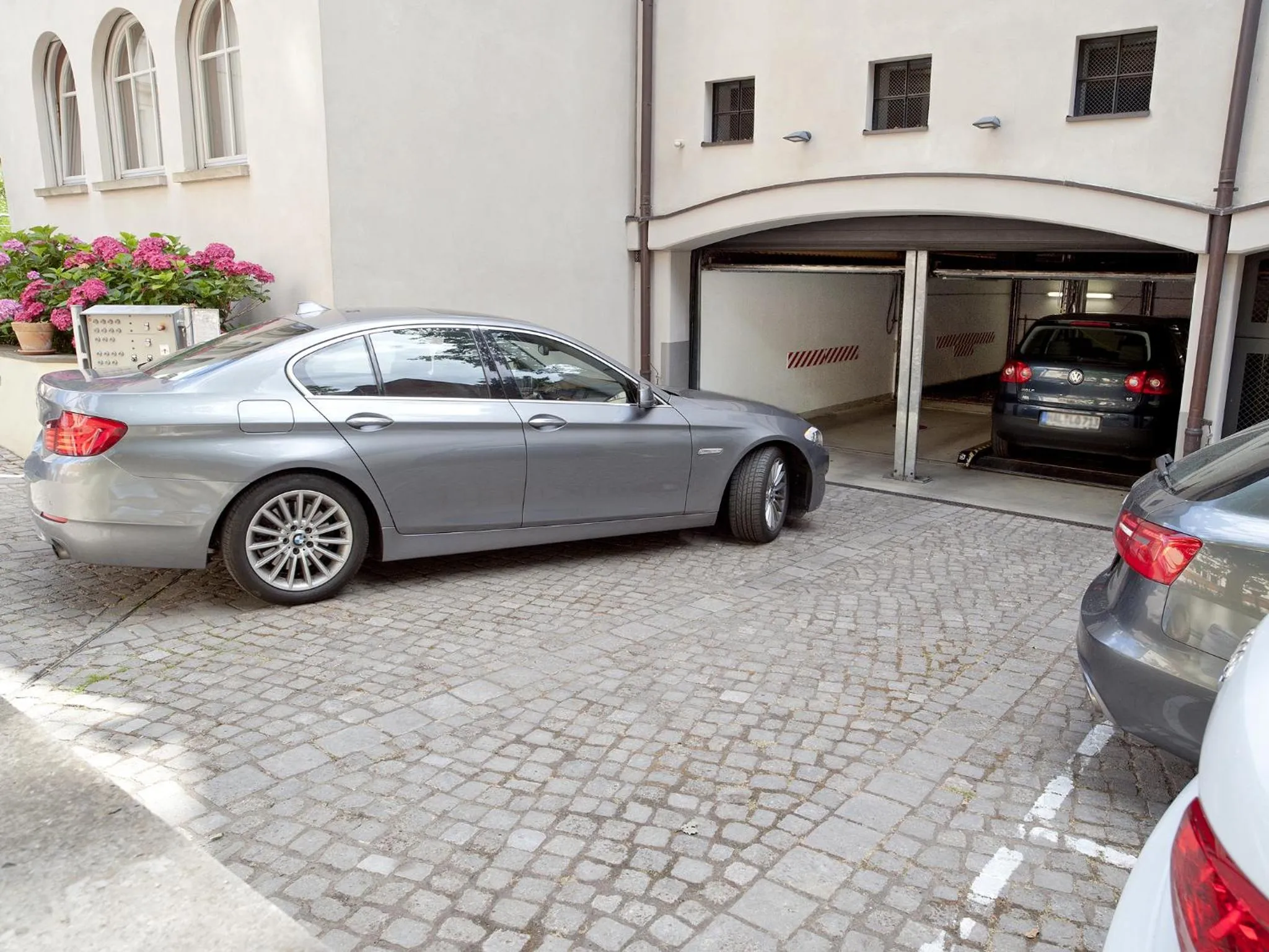 Property building in Hotel Villa Monte Vino