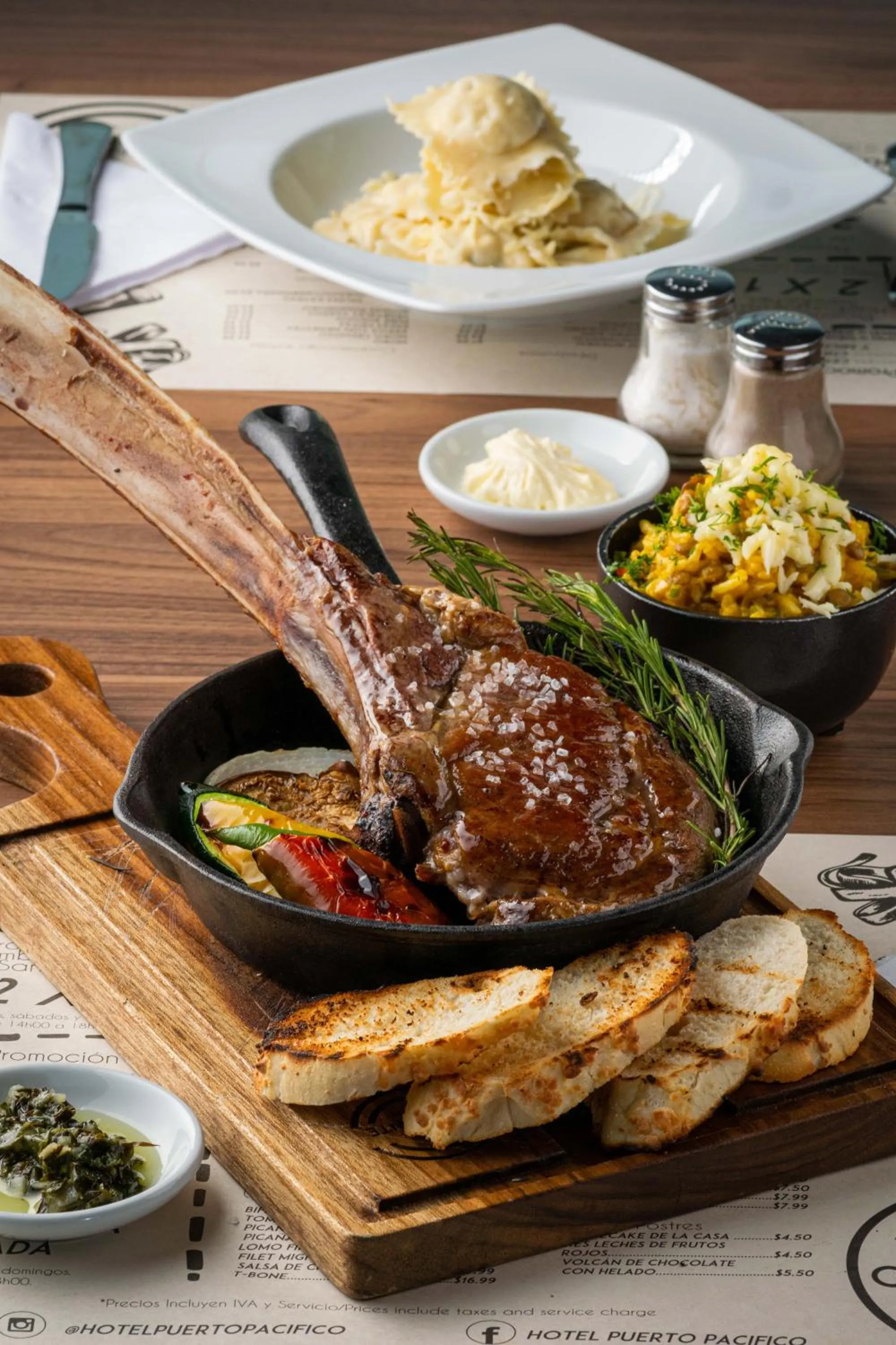 Restaurant/places to eat in Hotel Puerto Pacifico Guayaquil Airport