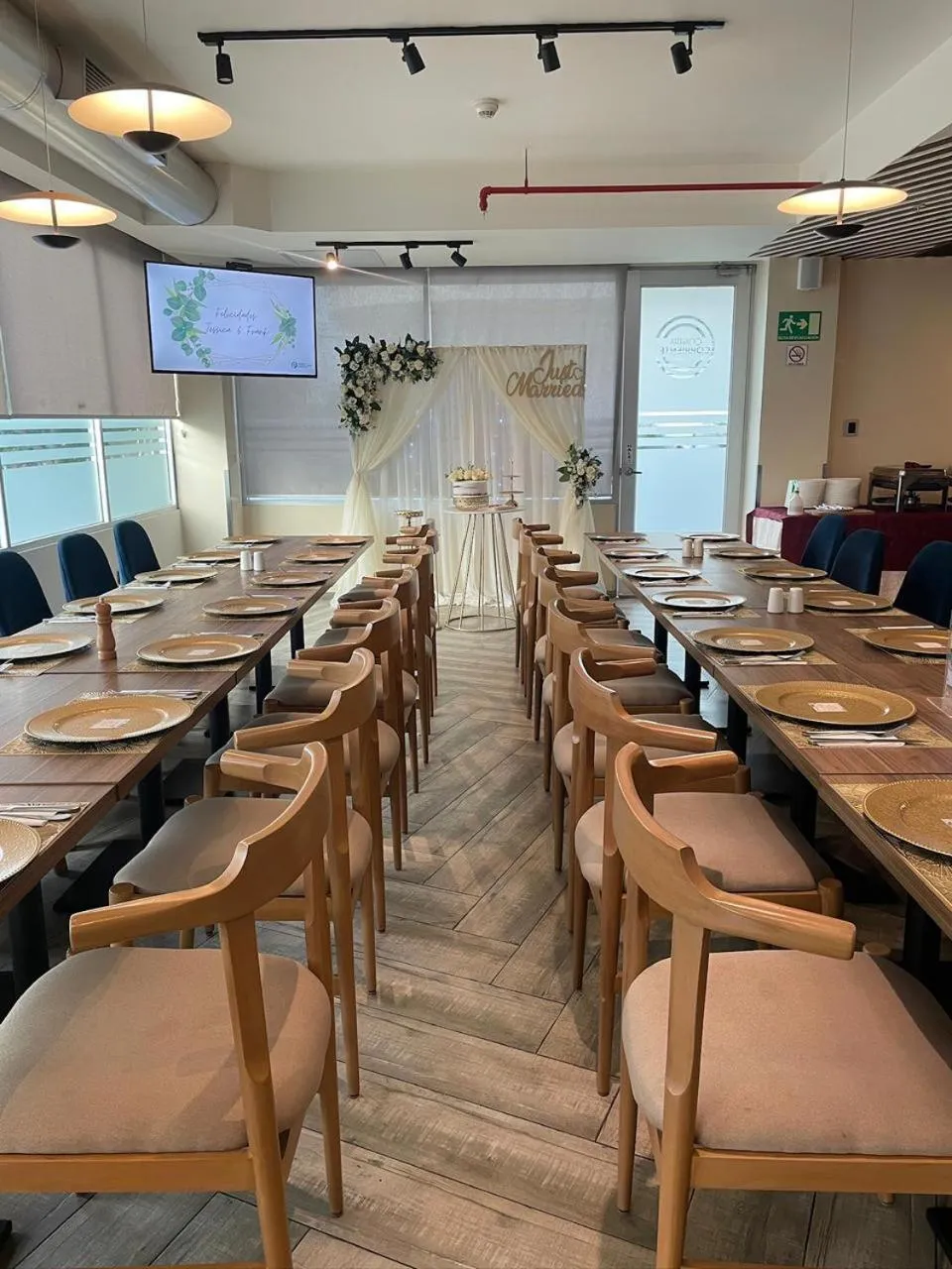 Restaurant/places to eat in Hotel Puerto Pacifico Guayaquil Airport