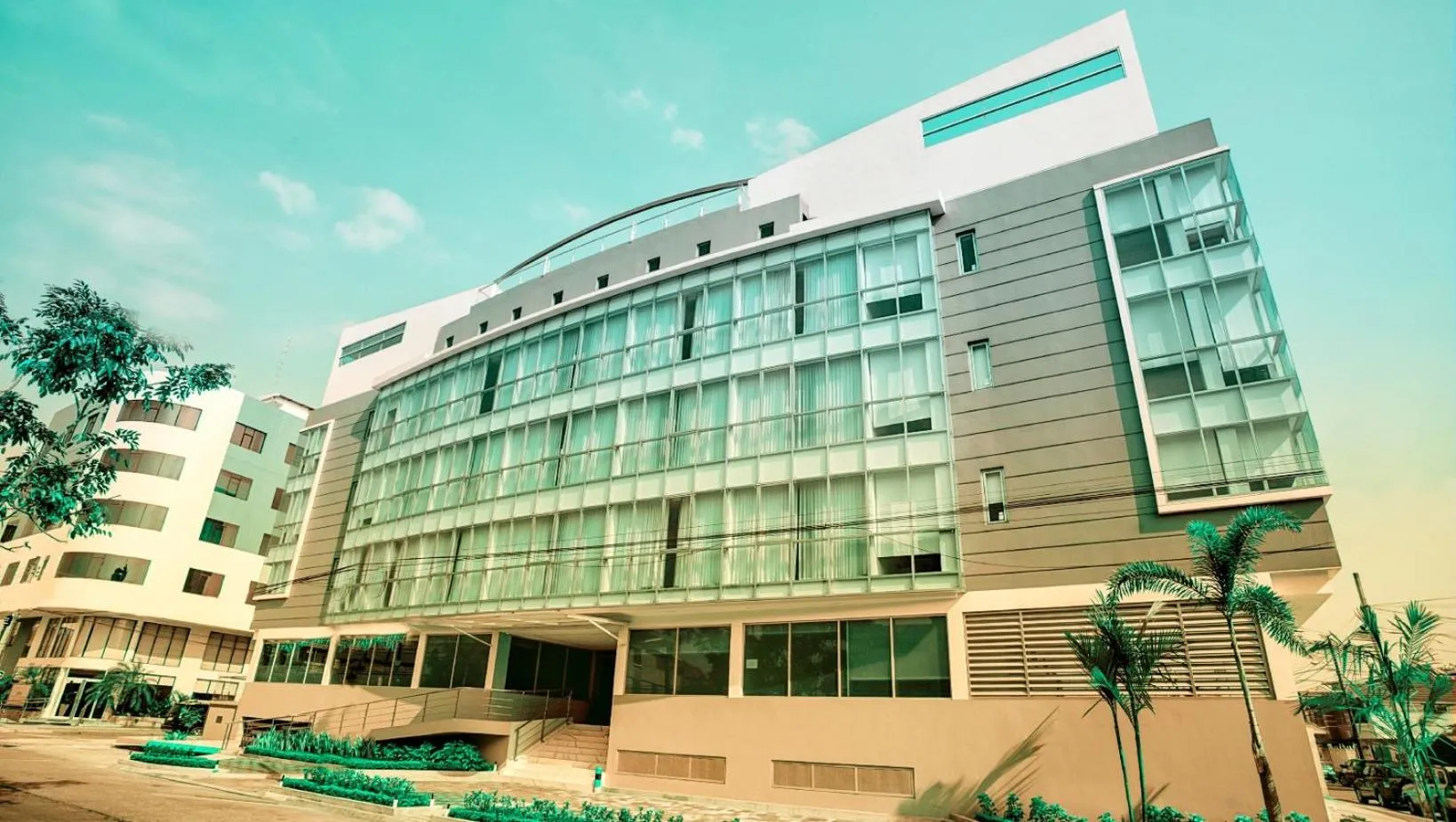 Property building in Hotel Puerto Pacifico Guayaquil Airport