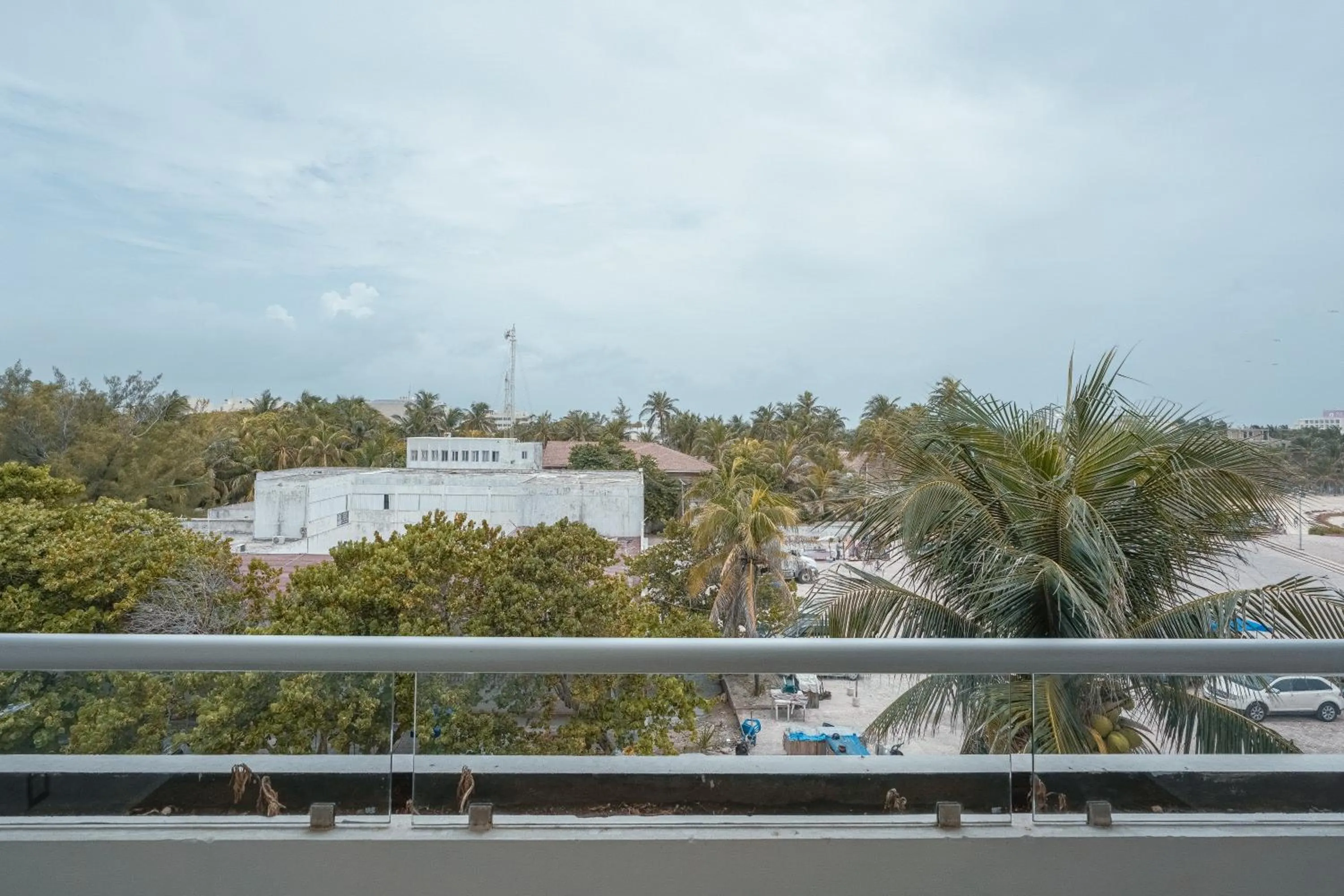 Day in The Mint Resort Isla Mujeres