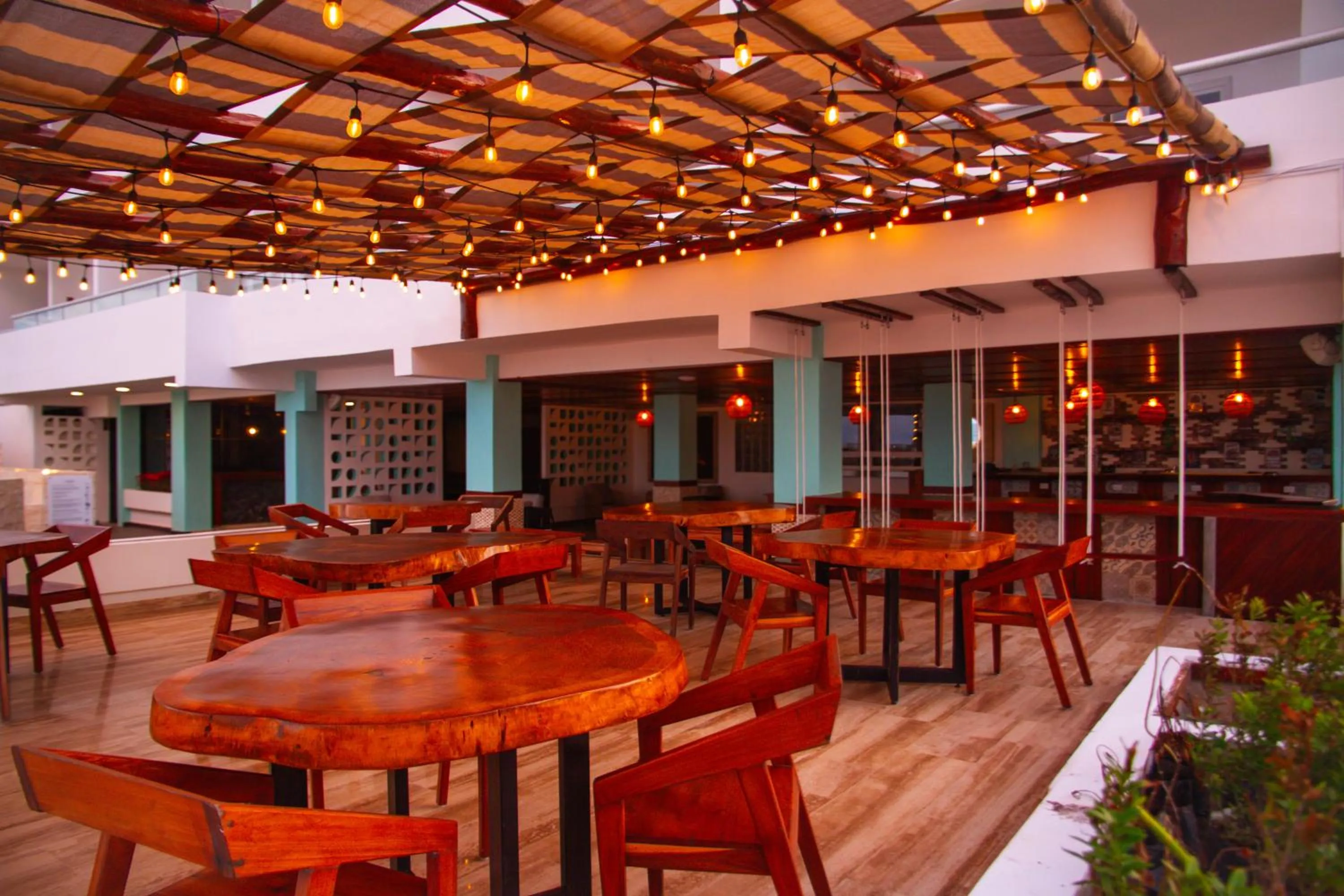 Banquet/Function facilities in Ocean Drive Hotel