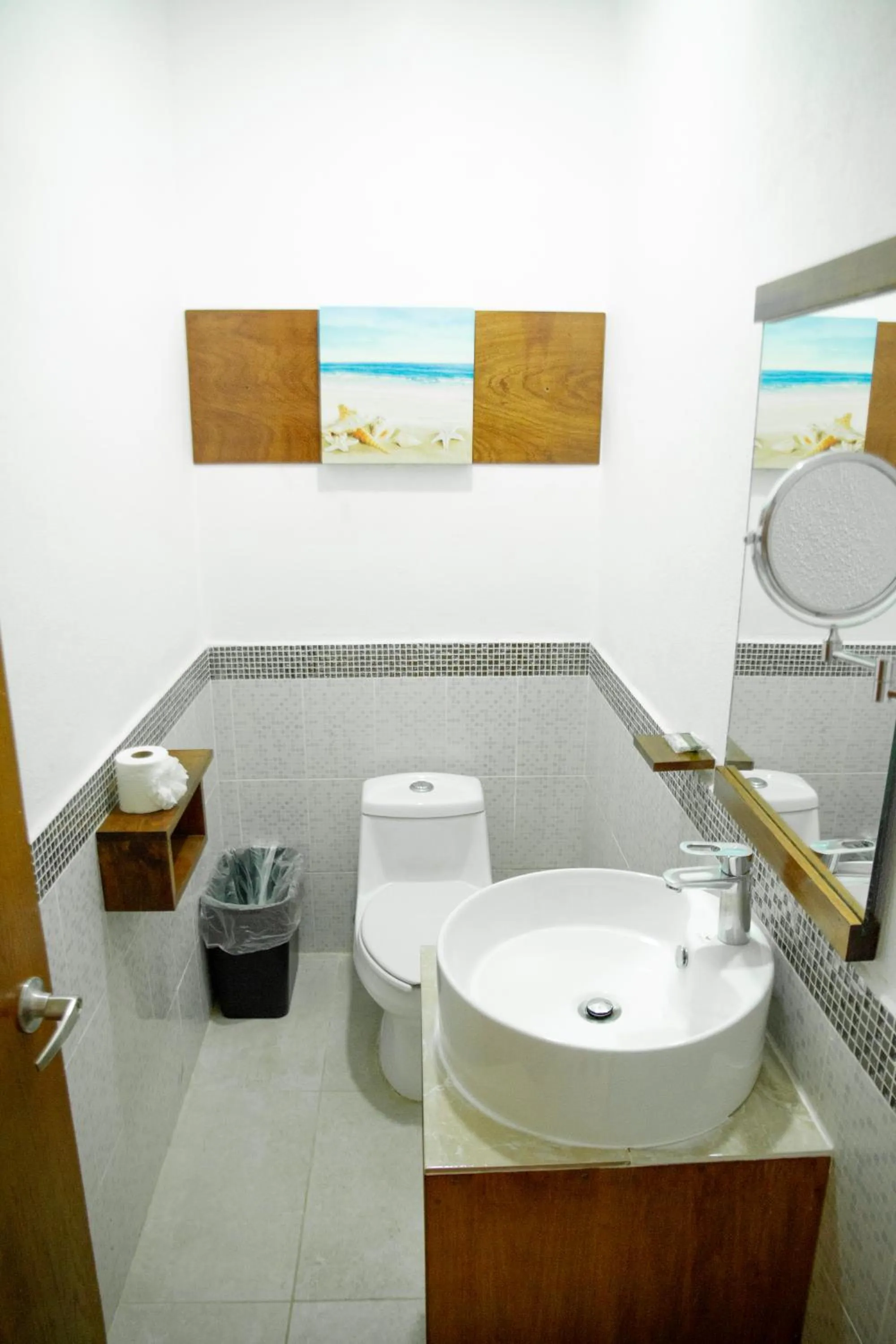 Bathroom in Ocean Drive Hotel