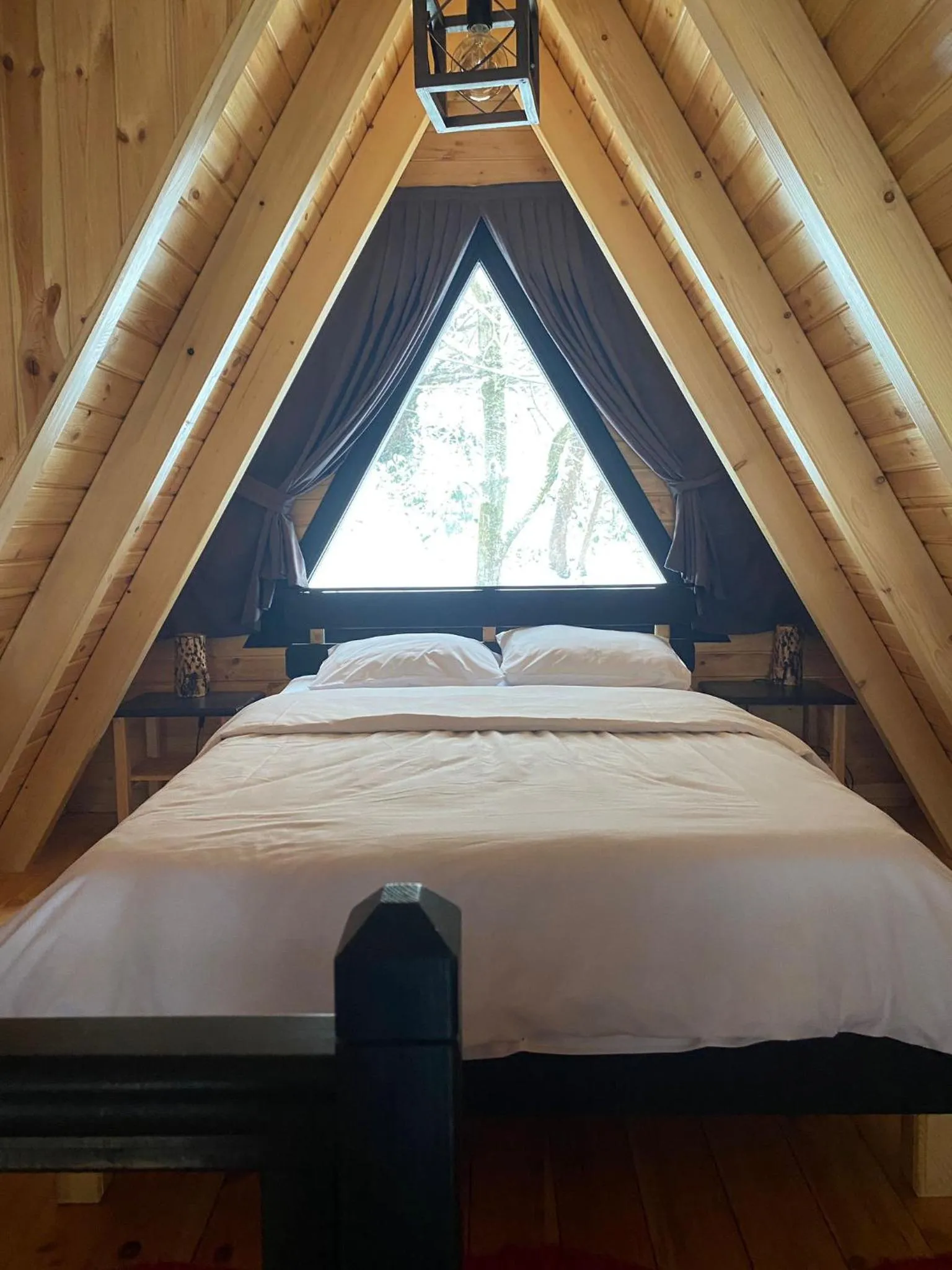 Bed in Sapanca Çağlayan Bungalow