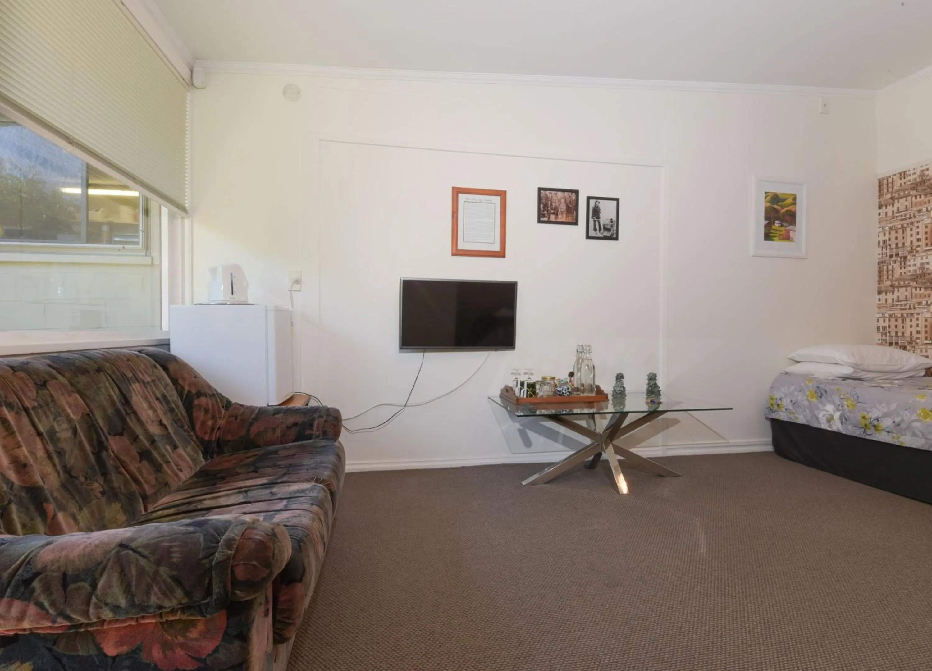 Living room in Dunstan House