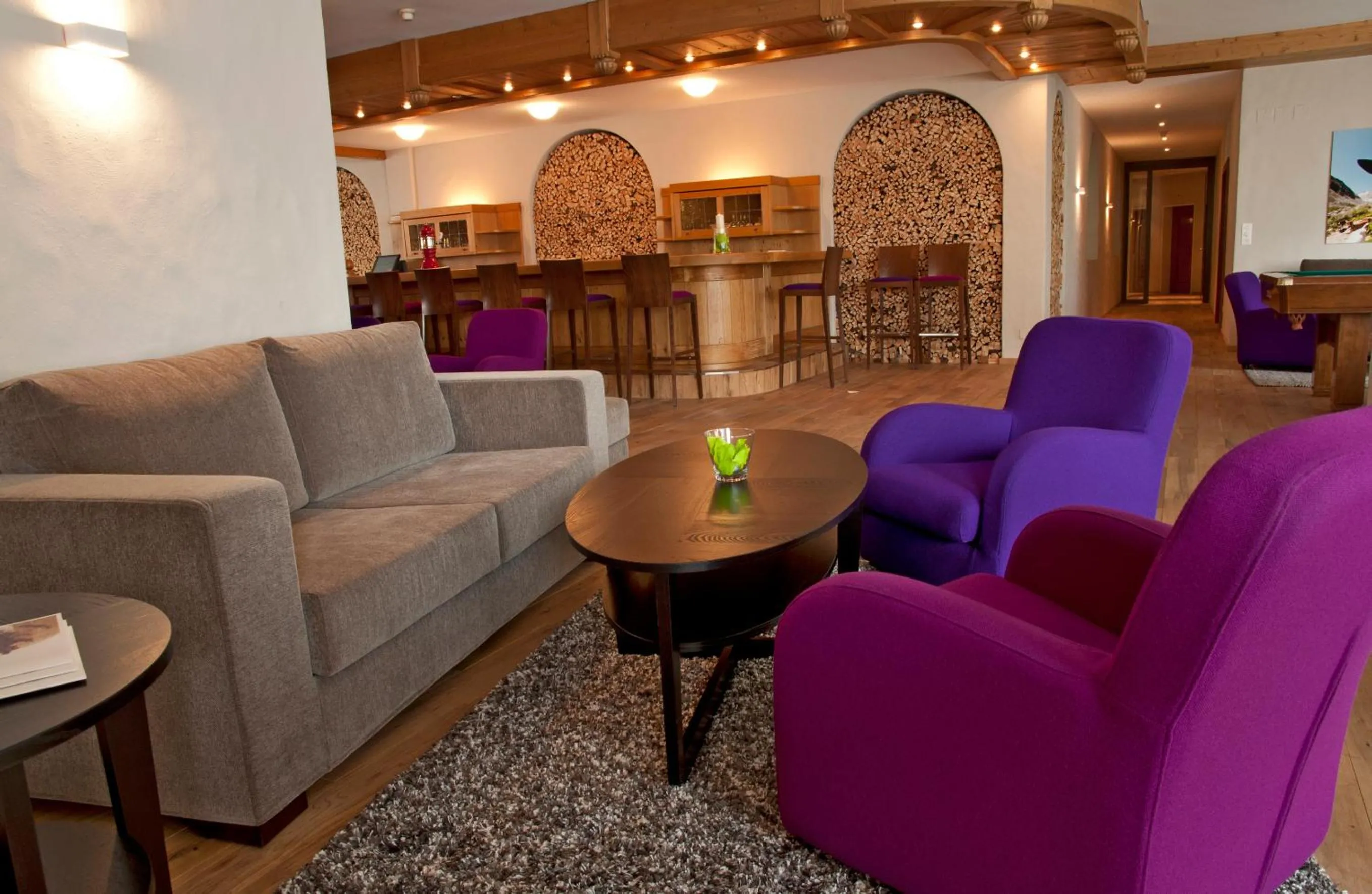 Lounge or bar in Hotel Rosatsch