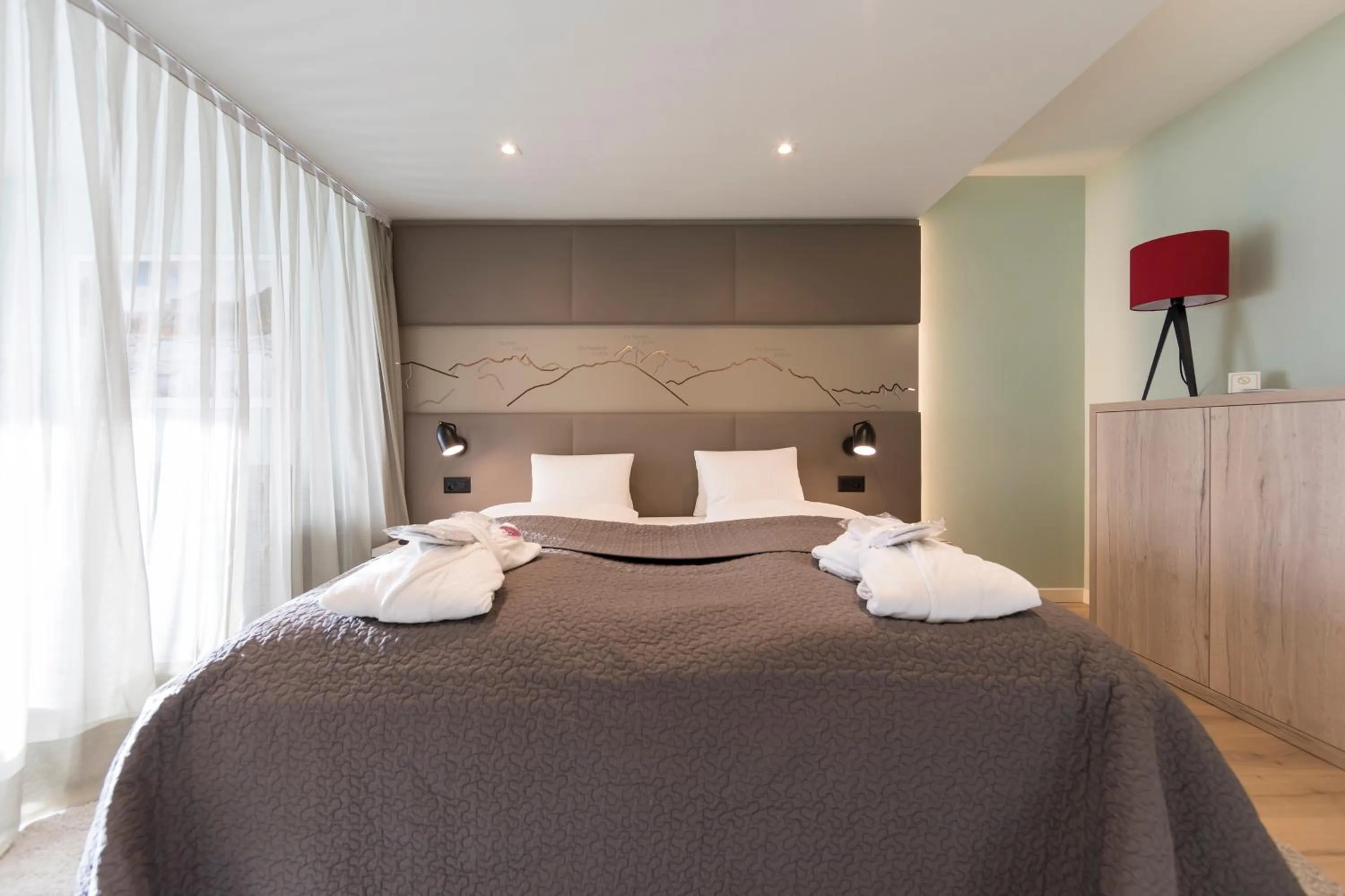 Bed in Hotel Rosatsch