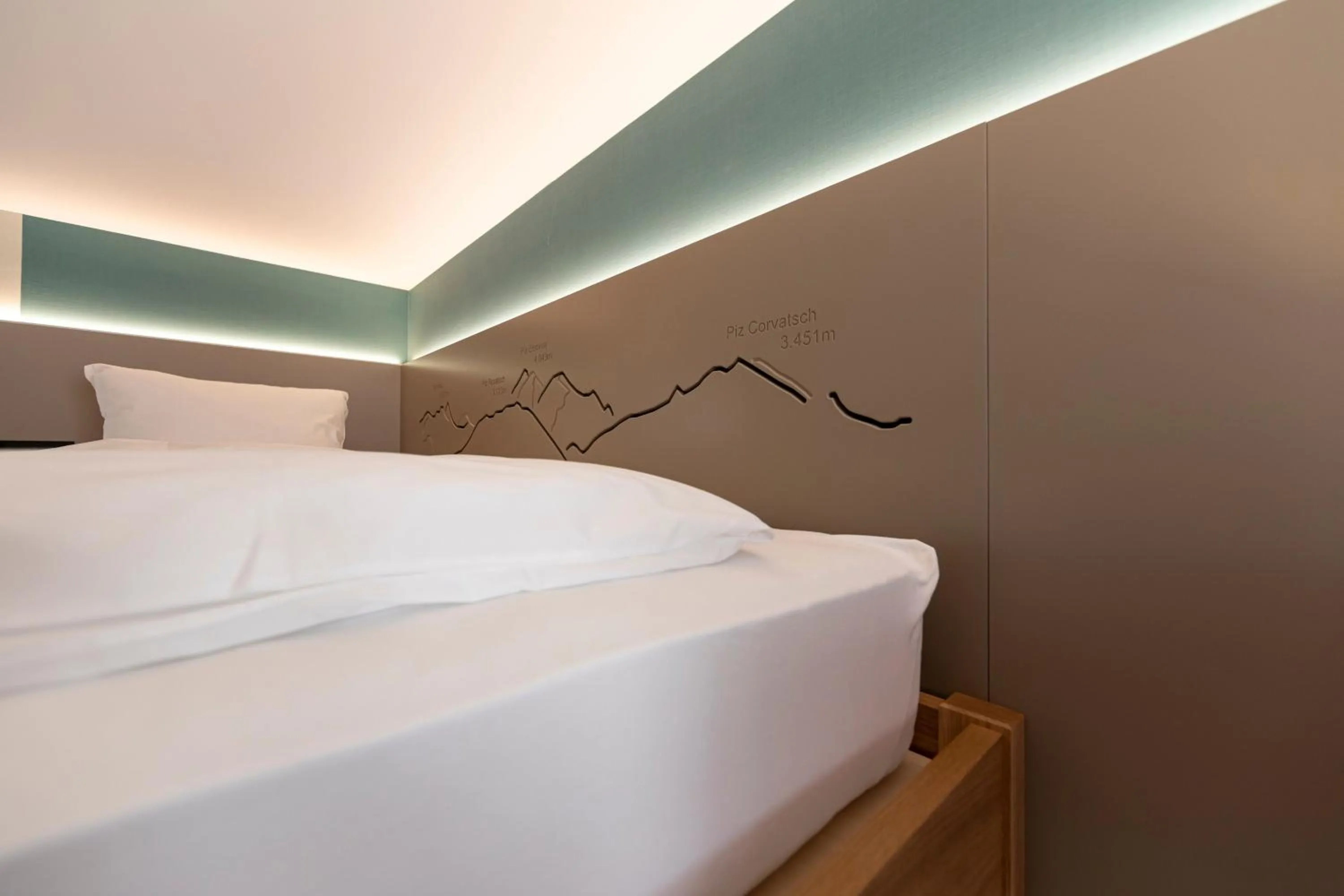 Bed in Hotel Rosatsch