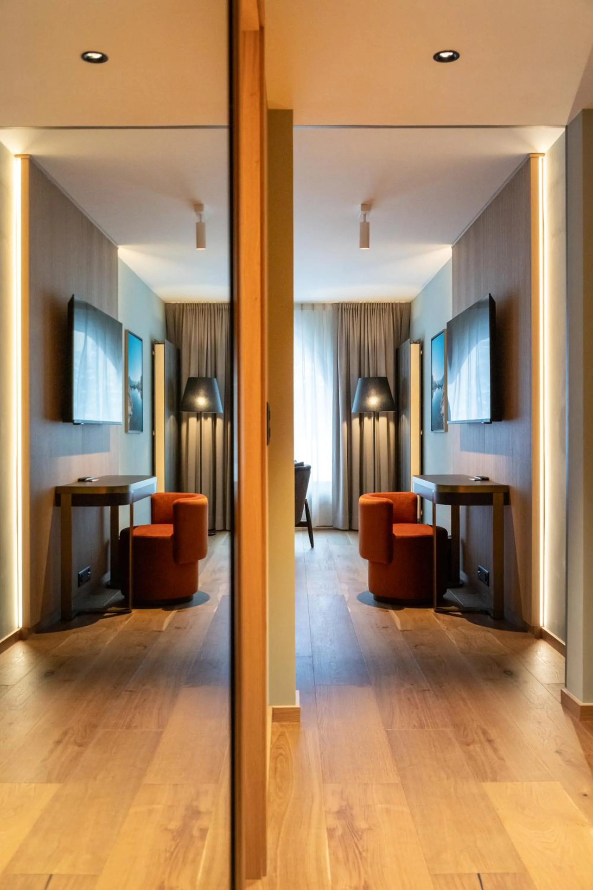 Photo of the whole room in Hotel Rosatsch