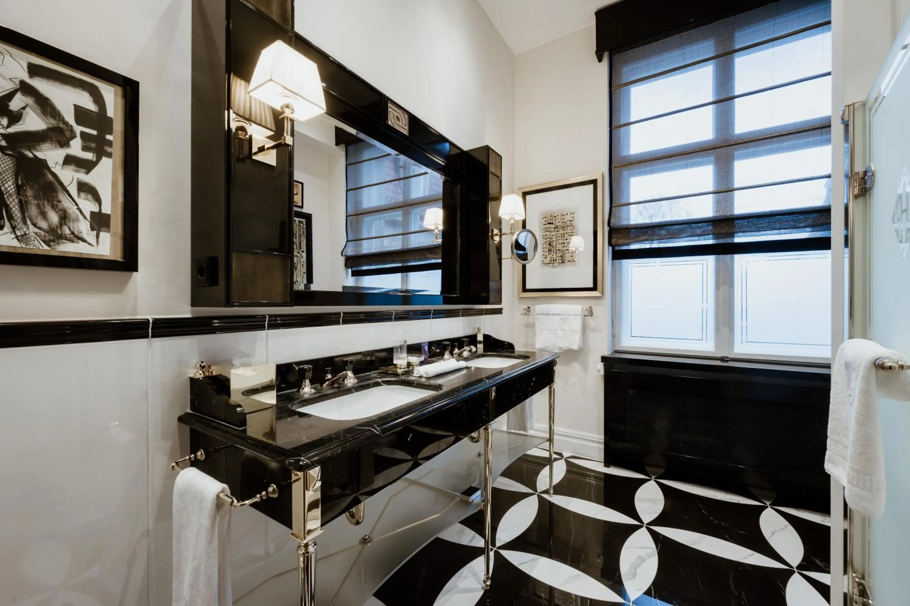 Toilet in Schlosshotel Berlin