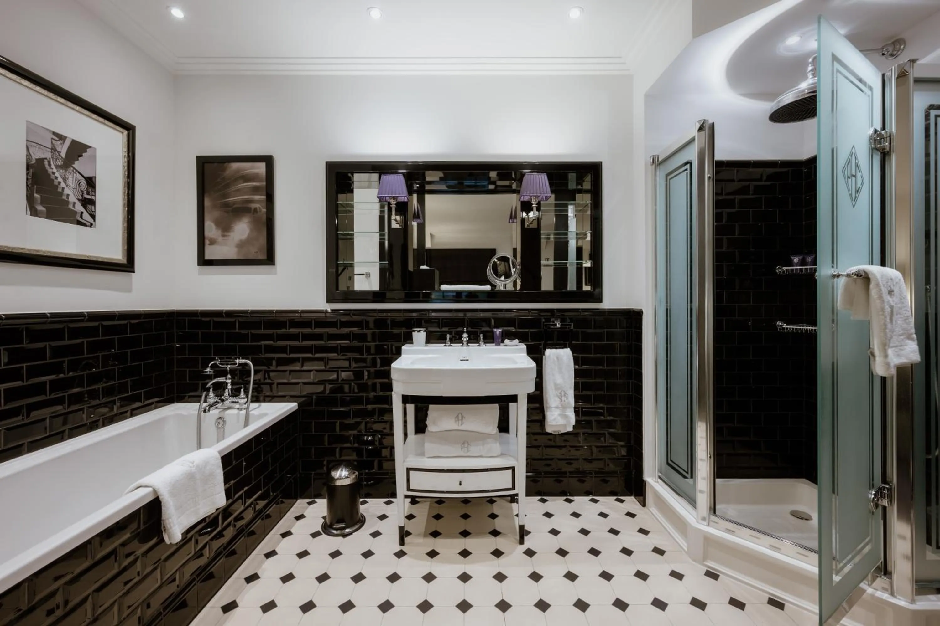 Bathroom in Schlosshotel Berlin