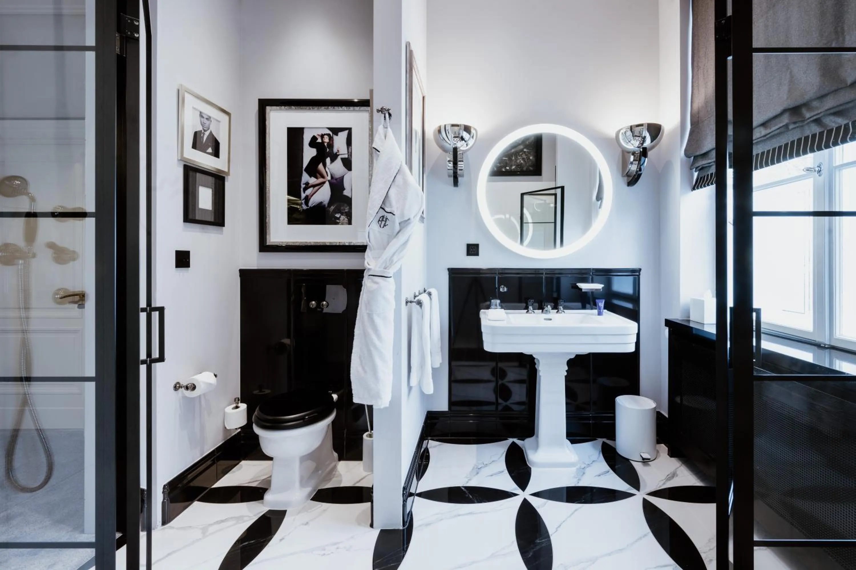 Toilet in Schlosshotel Berlin