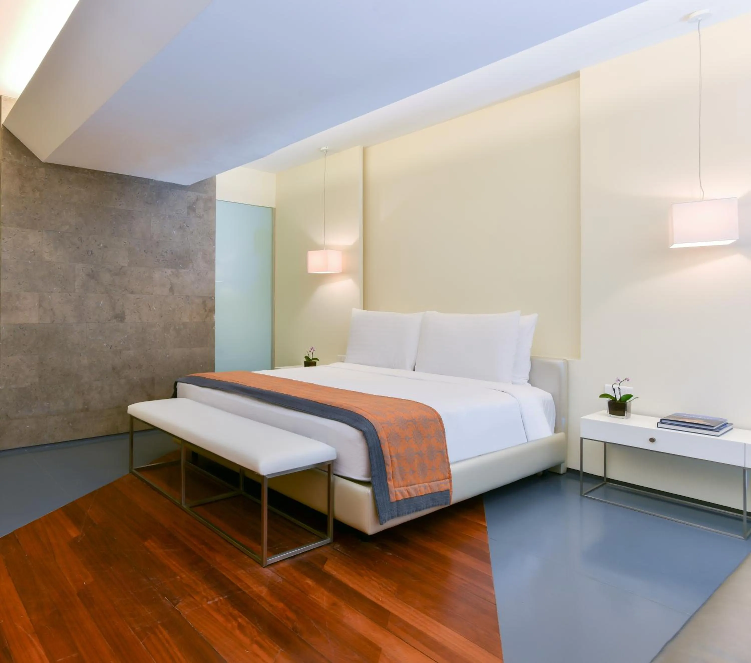 Bedroom, Bed in Kempinski Hotel Ishtar Dead Sea