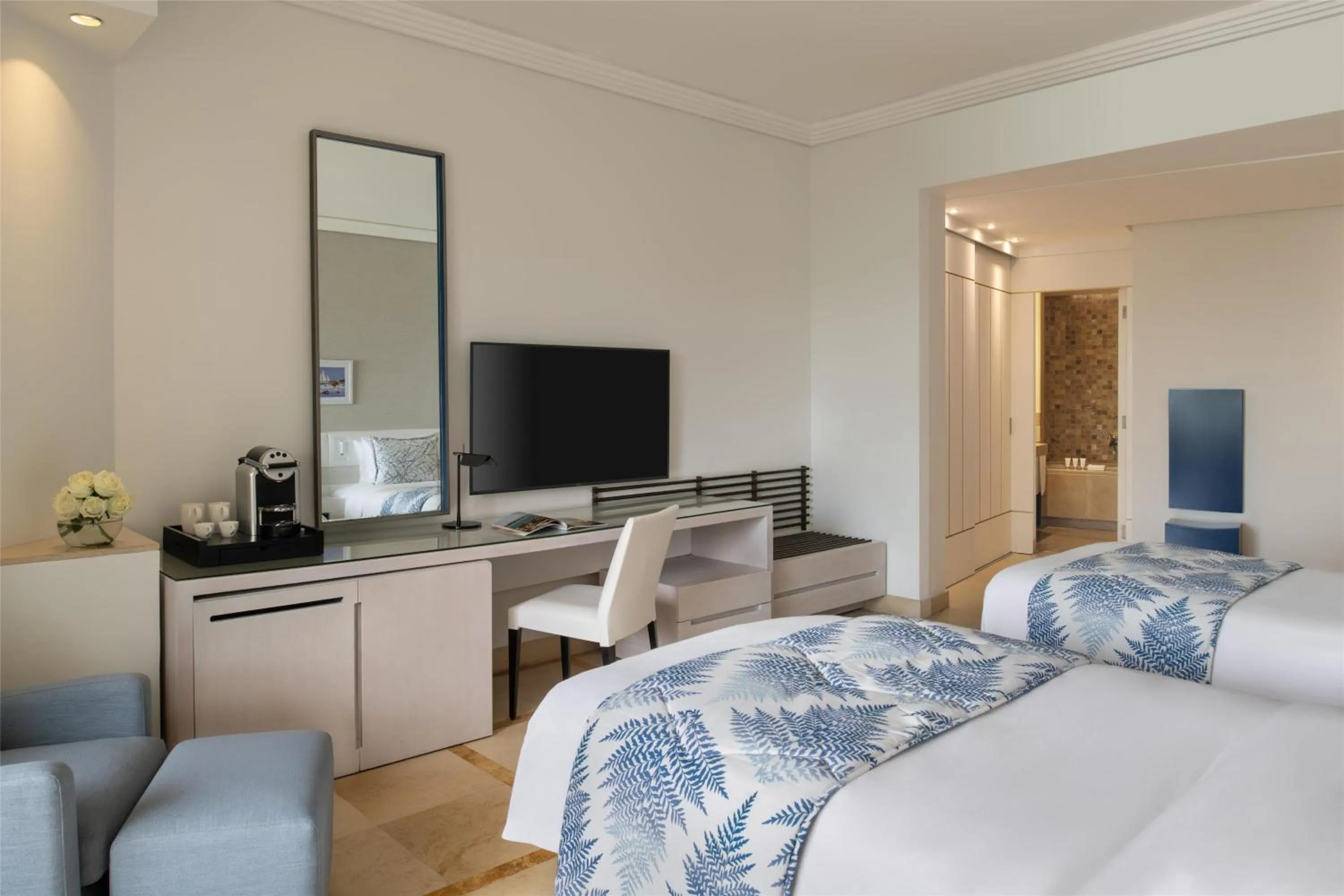 Bedroom, Bed in Kempinski Hotel Ishtar Dead Sea