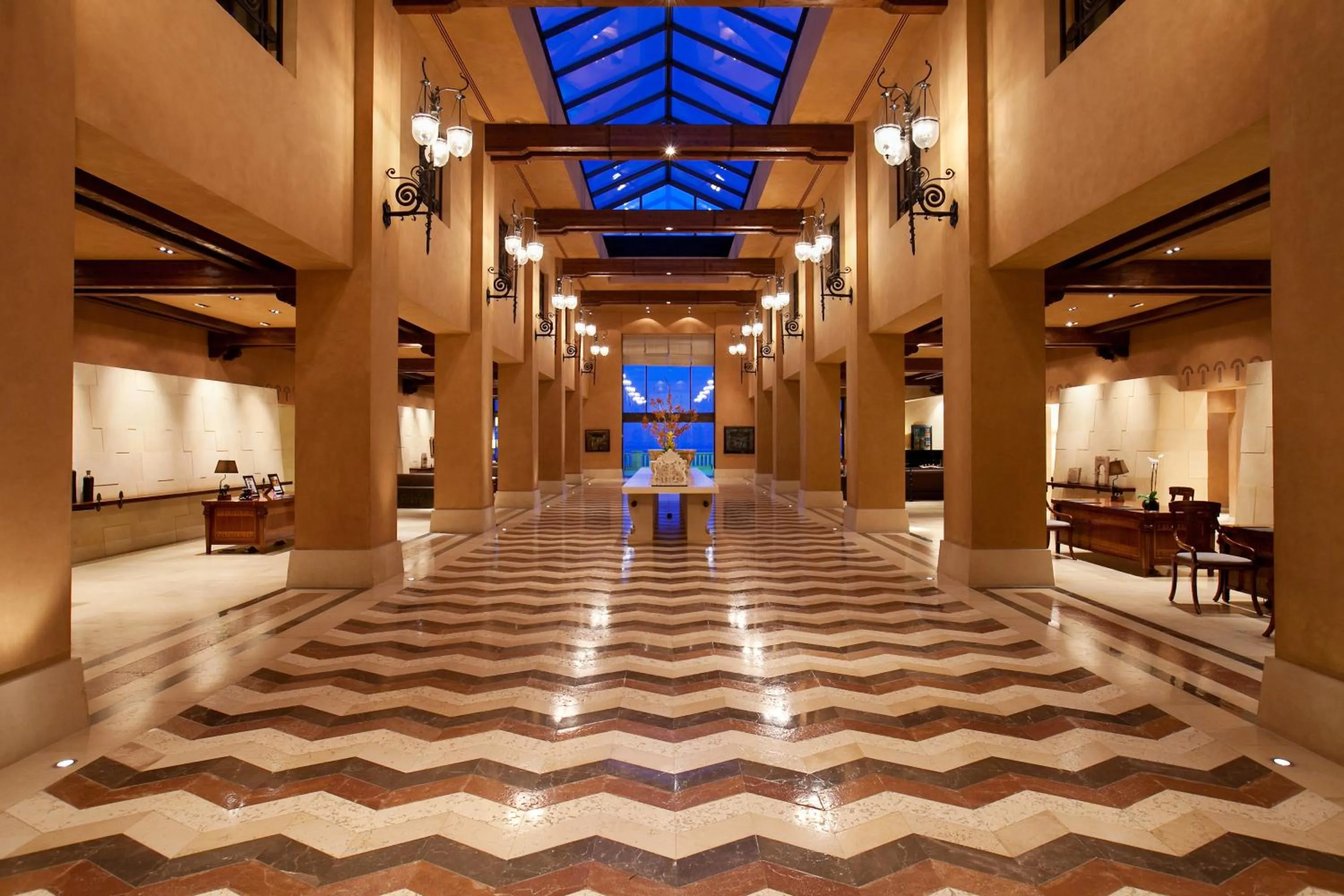 Decorative detail in Kempinski Hotel Ishtar Dead Sea