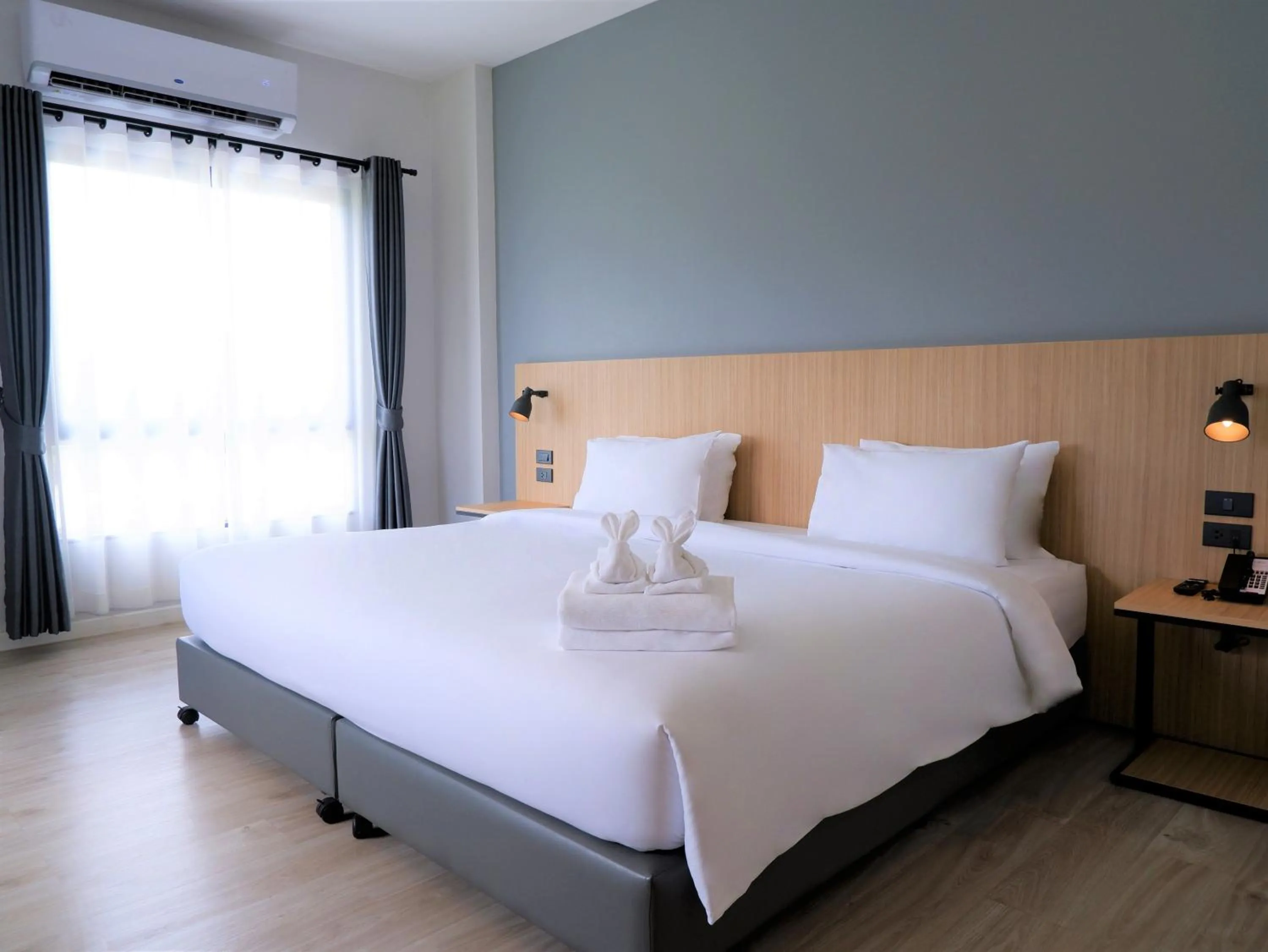Bed in bliQ Hotel Chanthaburi