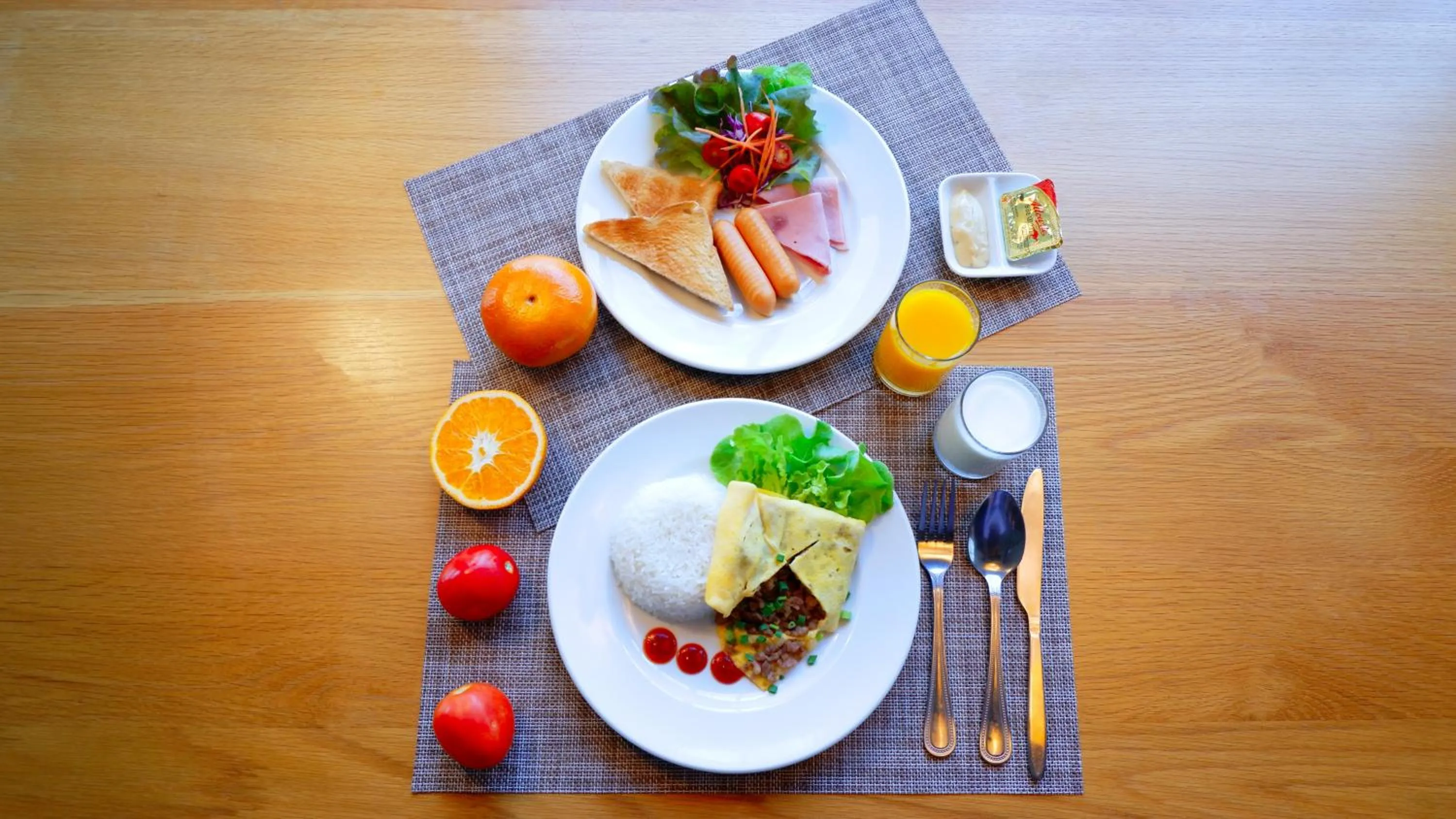 Continental breakfast in bliQ Hotel Chanthaburi