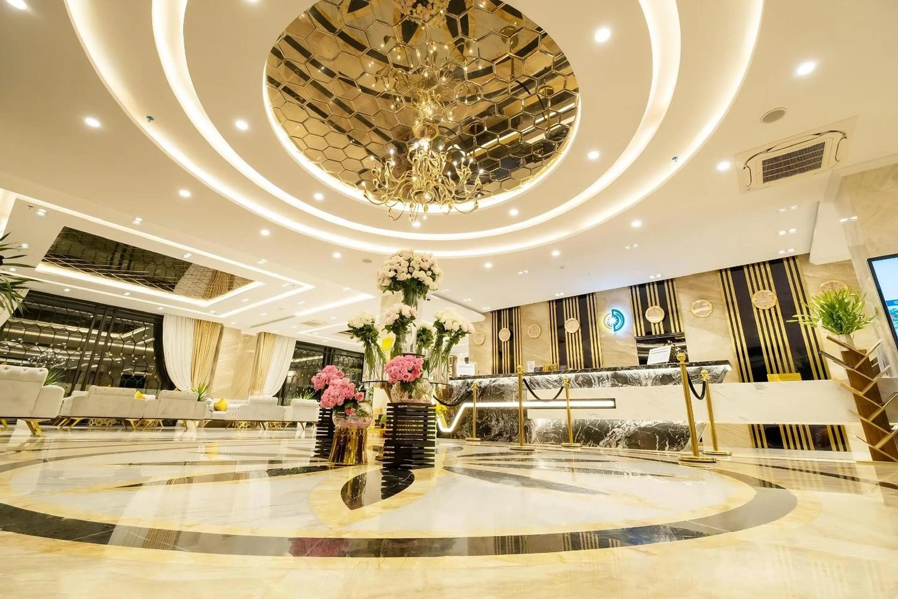 Communal lounge/ TV room in Sandals Vista Hotel