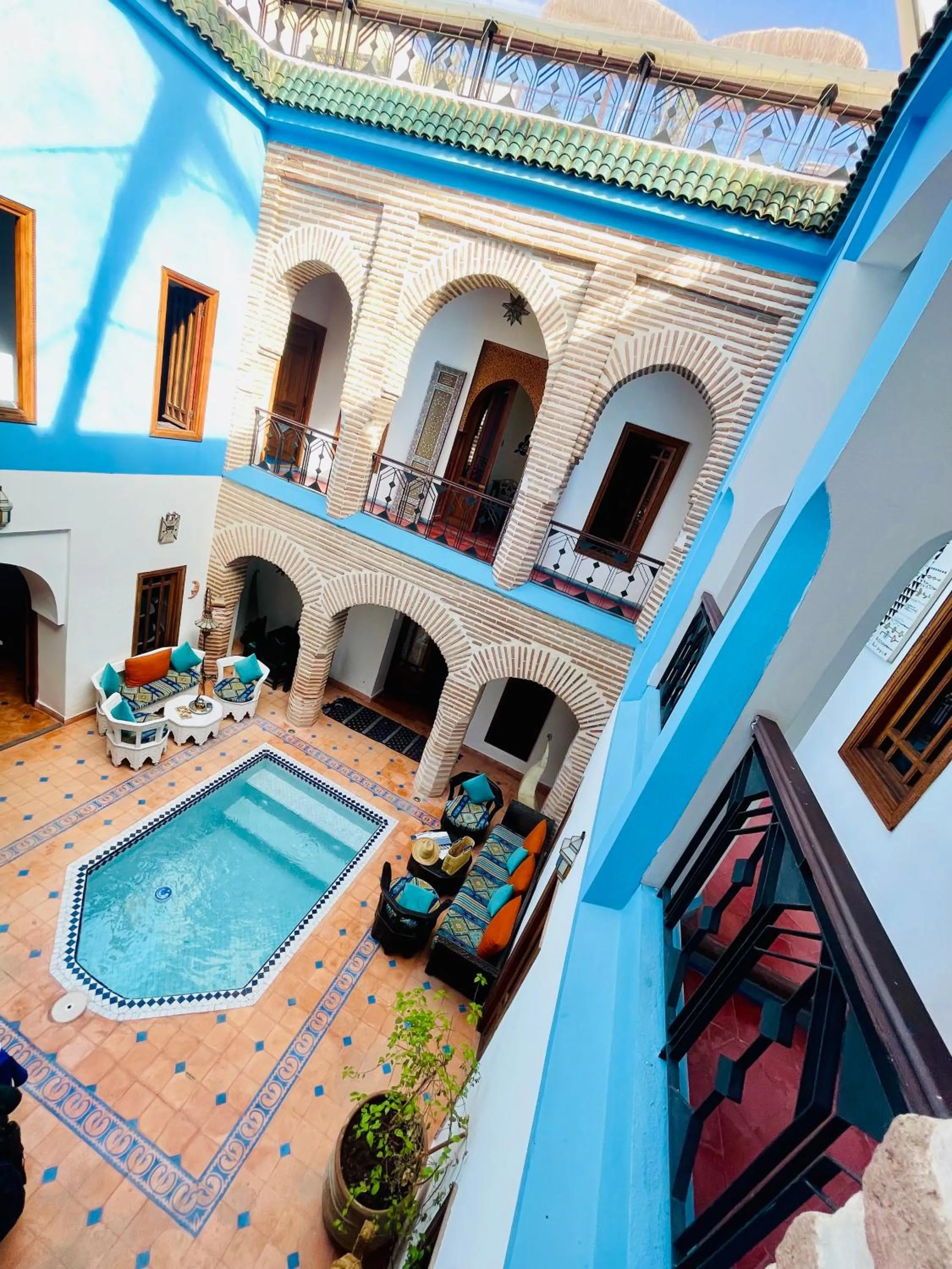 Property building in Riad Zarka By La Siredrah