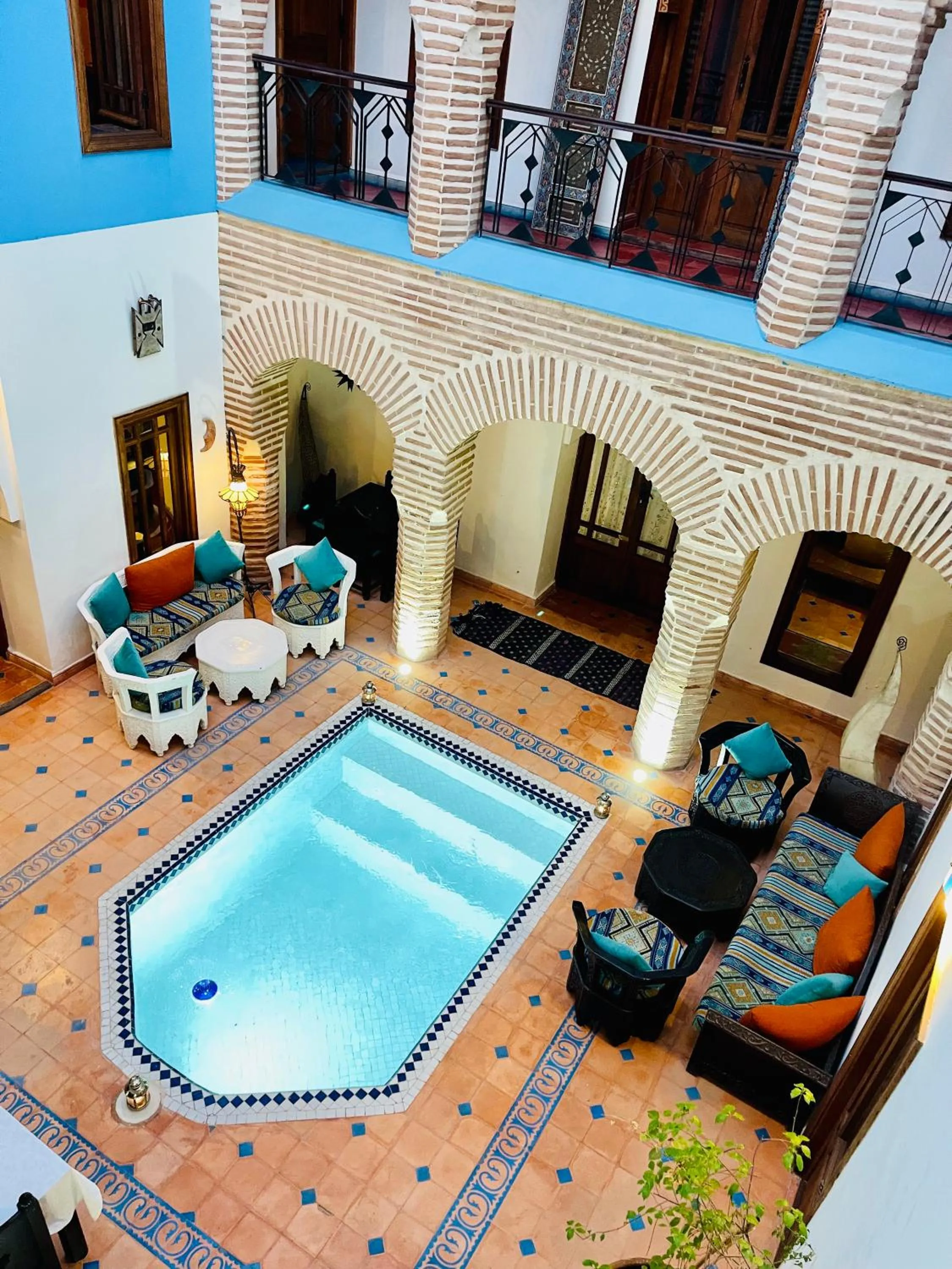 Property building in Riad Zarka By La Siredrah