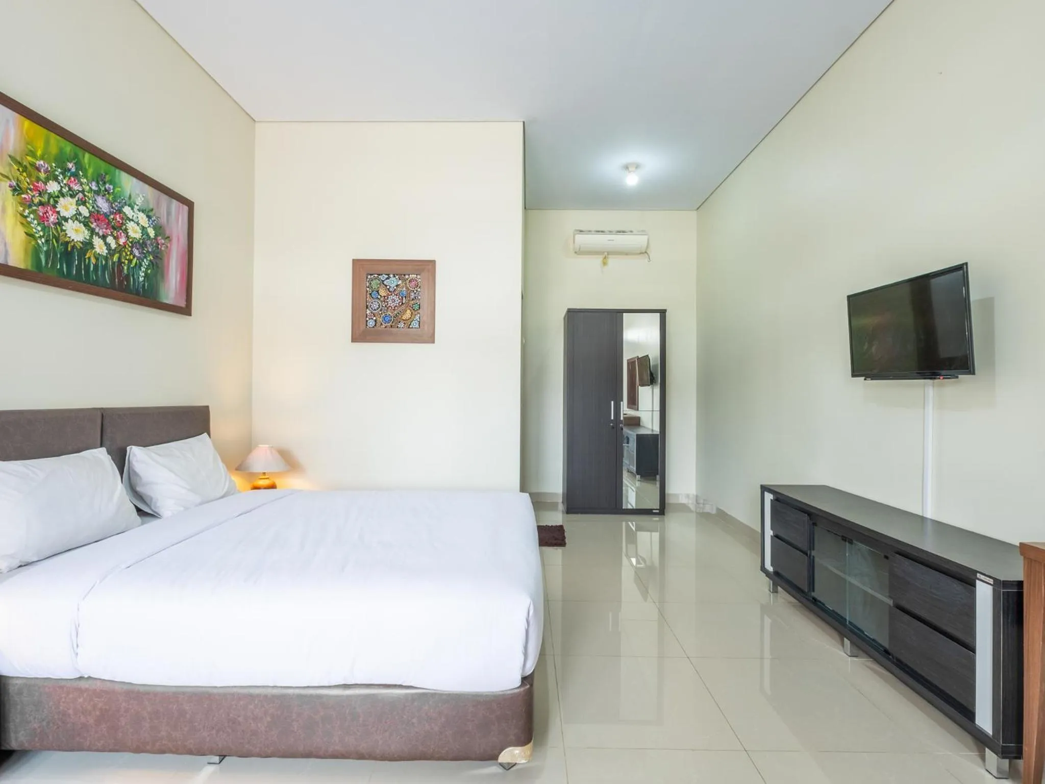 Property building in Hotel Parahyangan