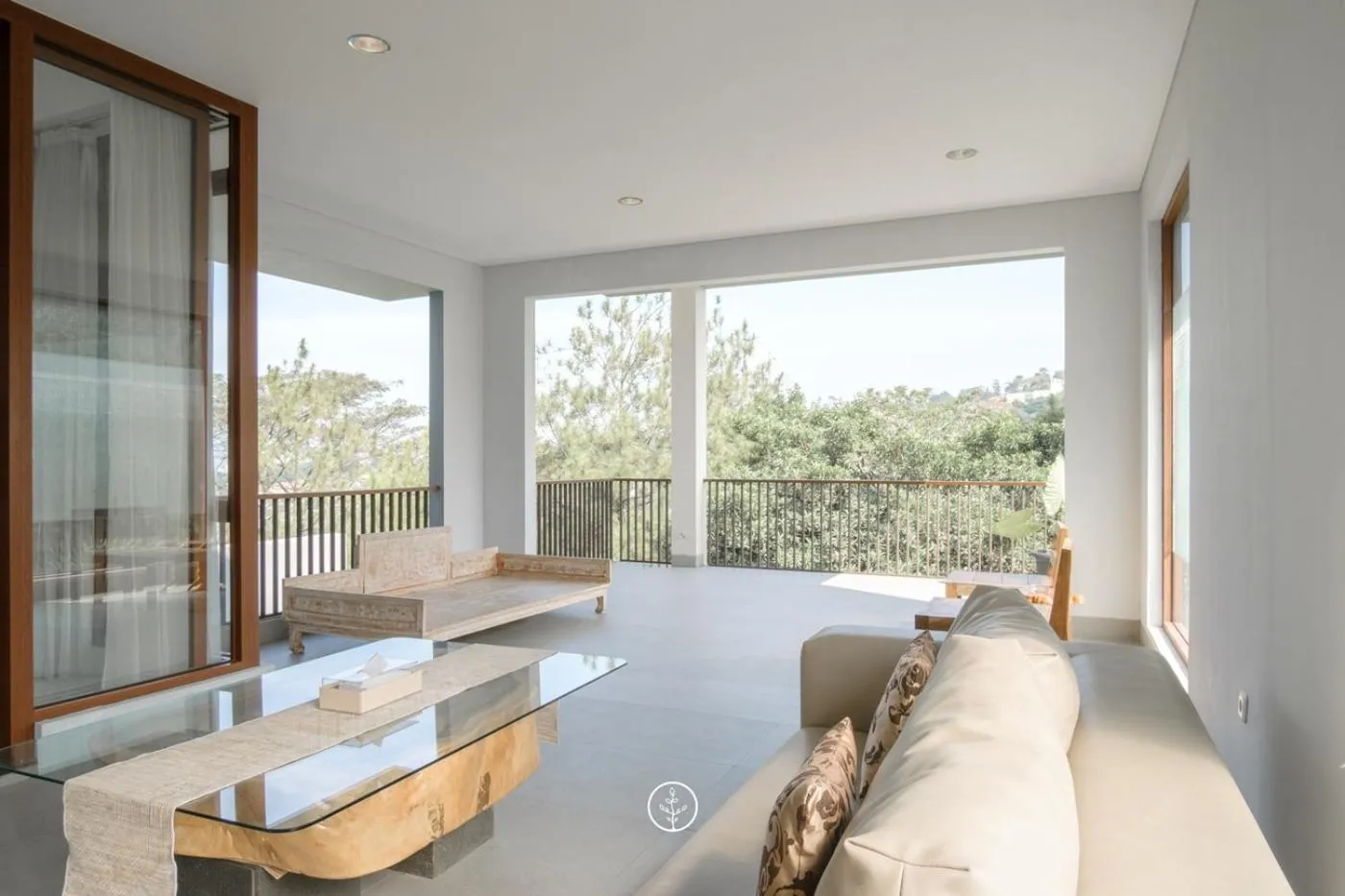 Balcony/Terrace in Asmaya Hill View Villa 7 bedrooms with a private swimming pool and billiard table