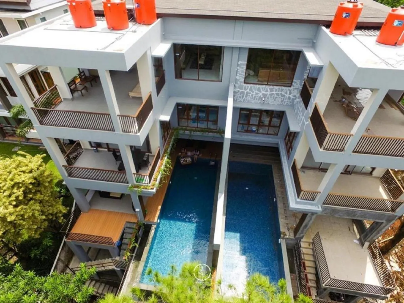 Property building in Asmaya Hill View Villa 7 bedrooms with a private swimming pool and billiard table