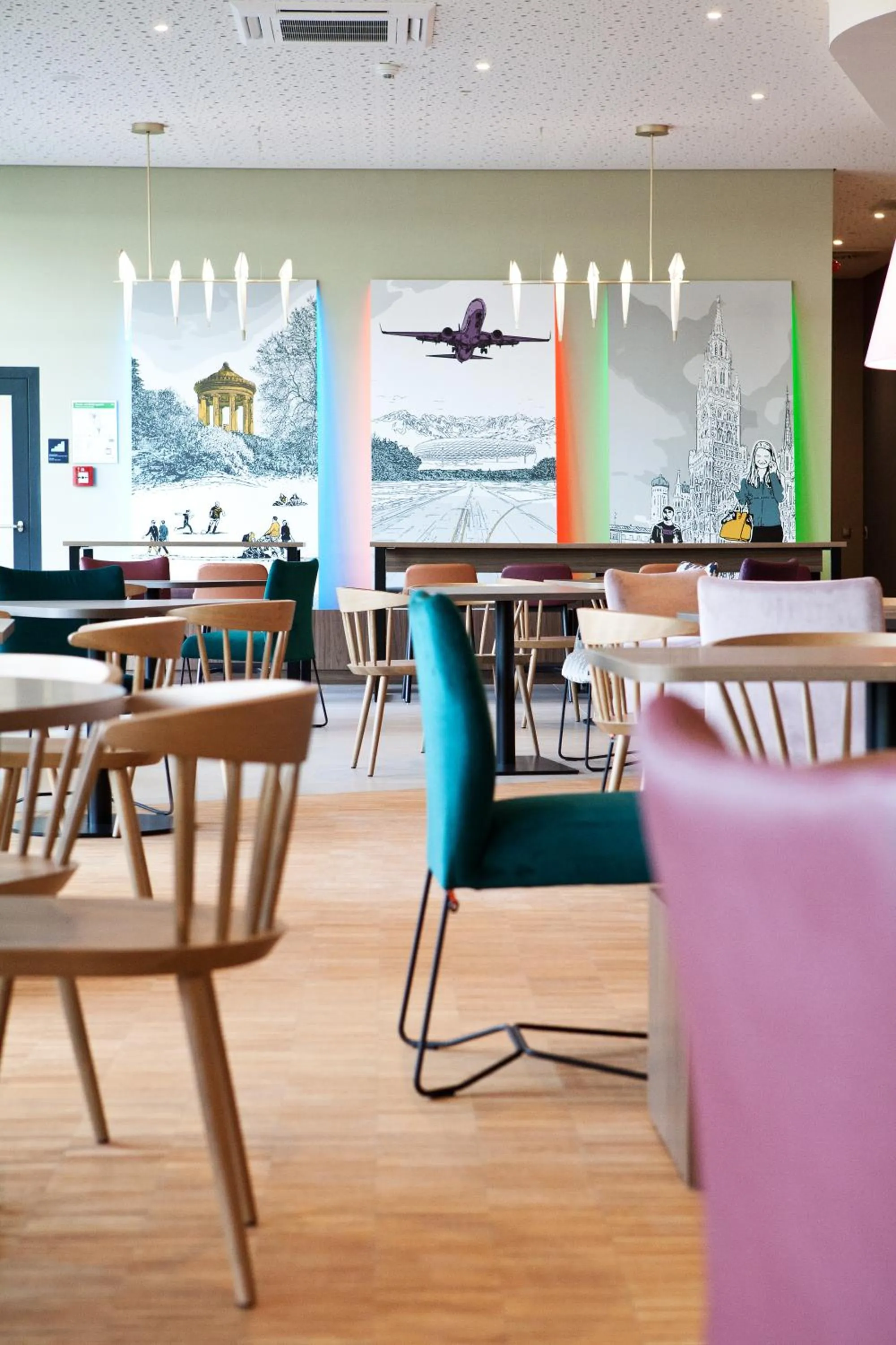 Restaurant/places to eat in Hampton by Hilton Munich Airport South