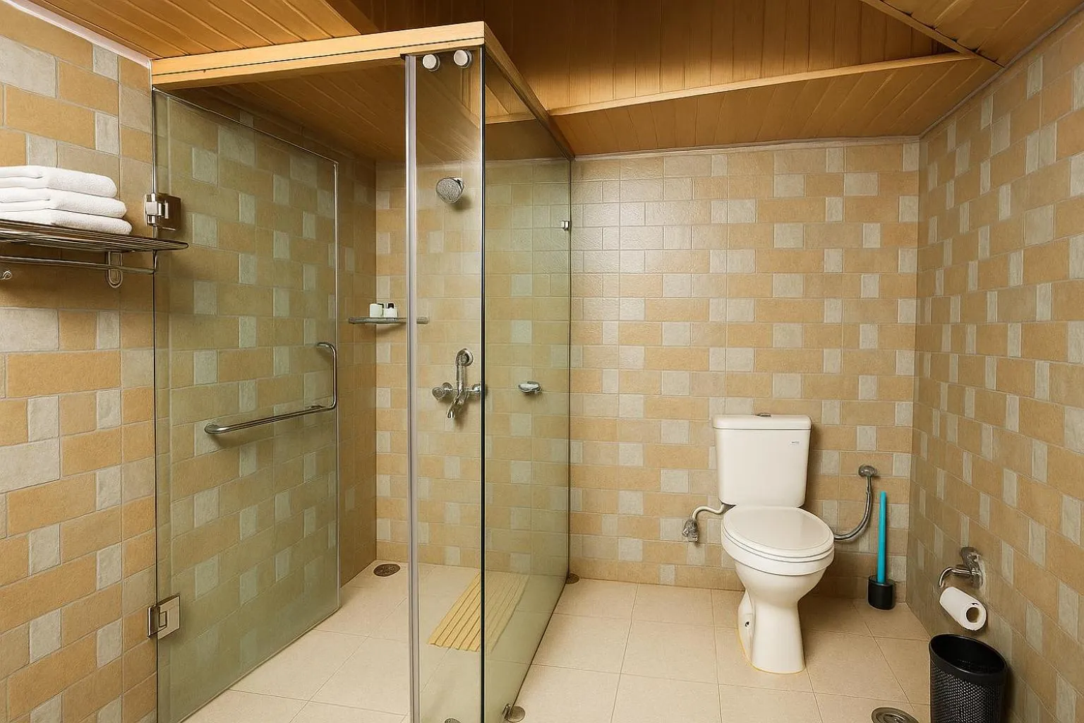 Bathroom in Hotel Sunny Cot - Free Mall Shuttle and Parking