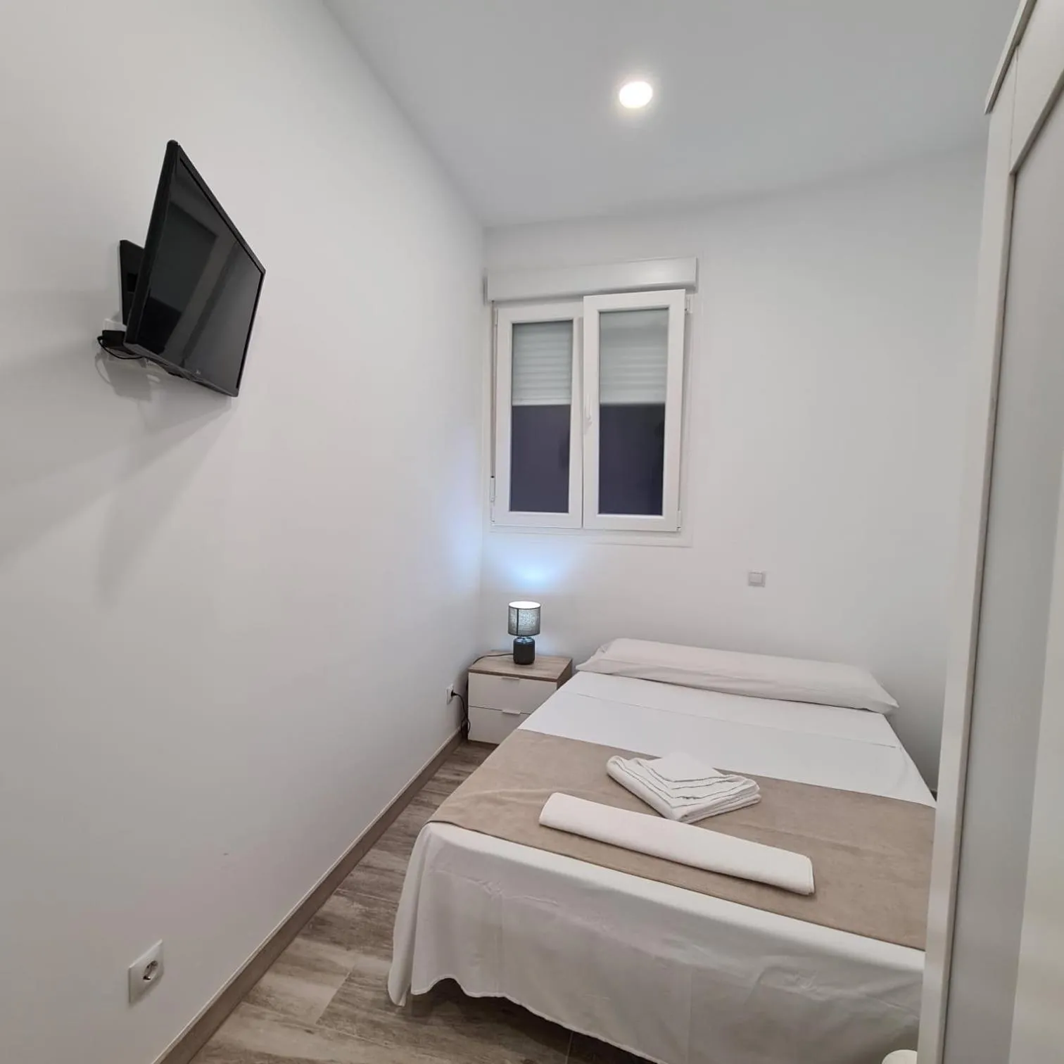 Bed in Hostal Las Fronteras