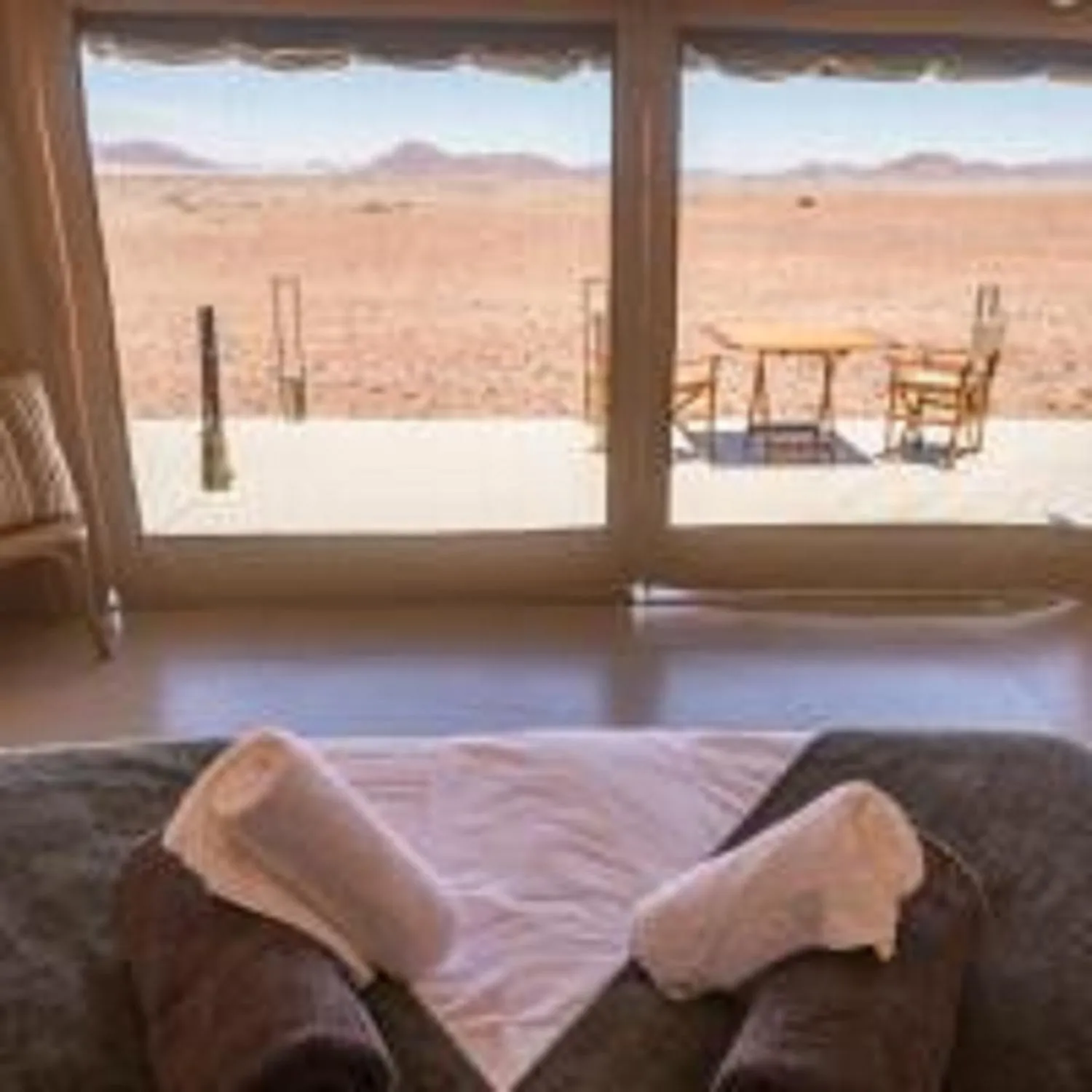 Mountain view, Bed in Elegant Desert Camp
