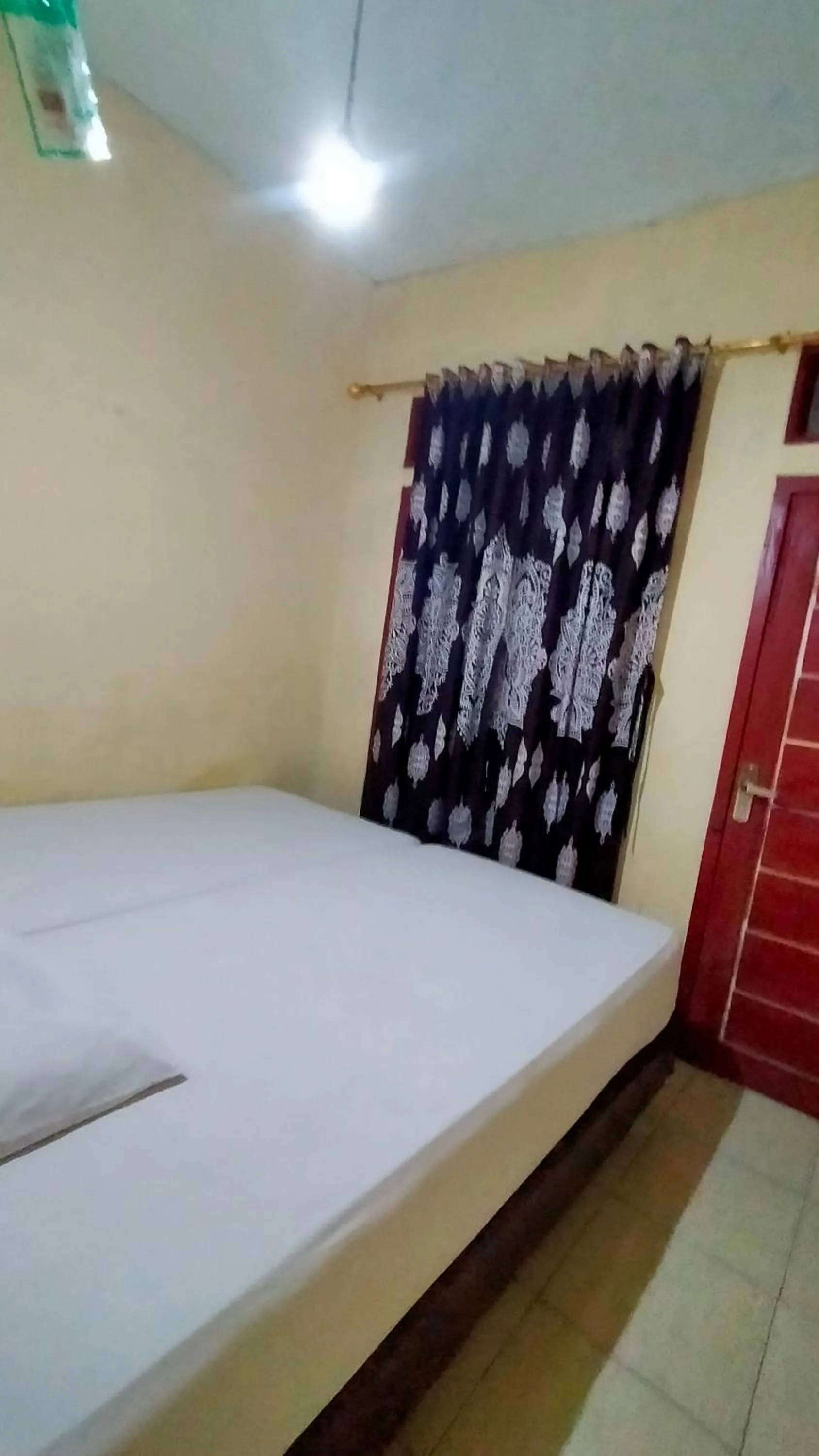 Staff, Bed in Aqsa Guest House Banjarsari