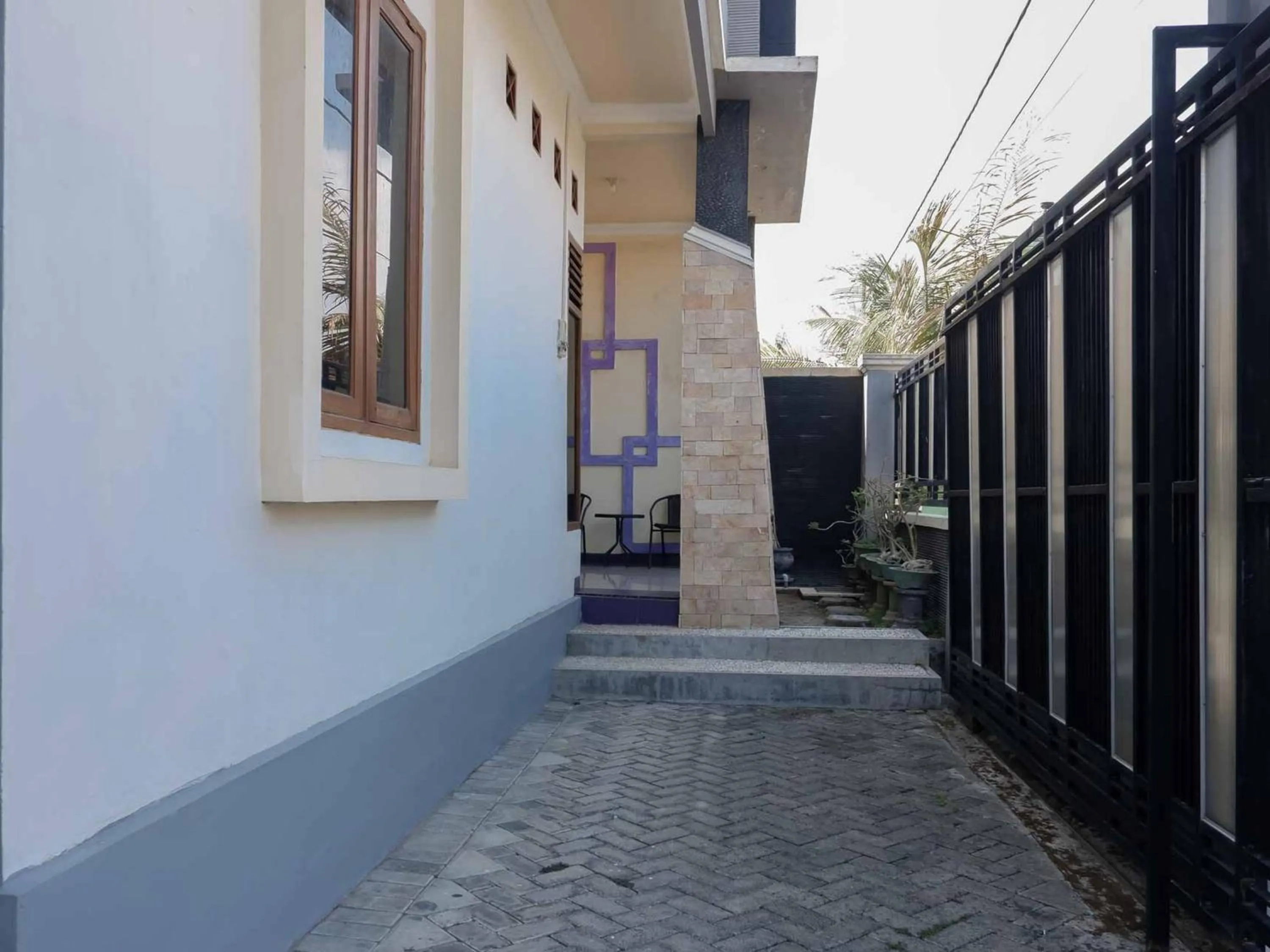 Property building in RedDoorz near RSUD Nganjuk