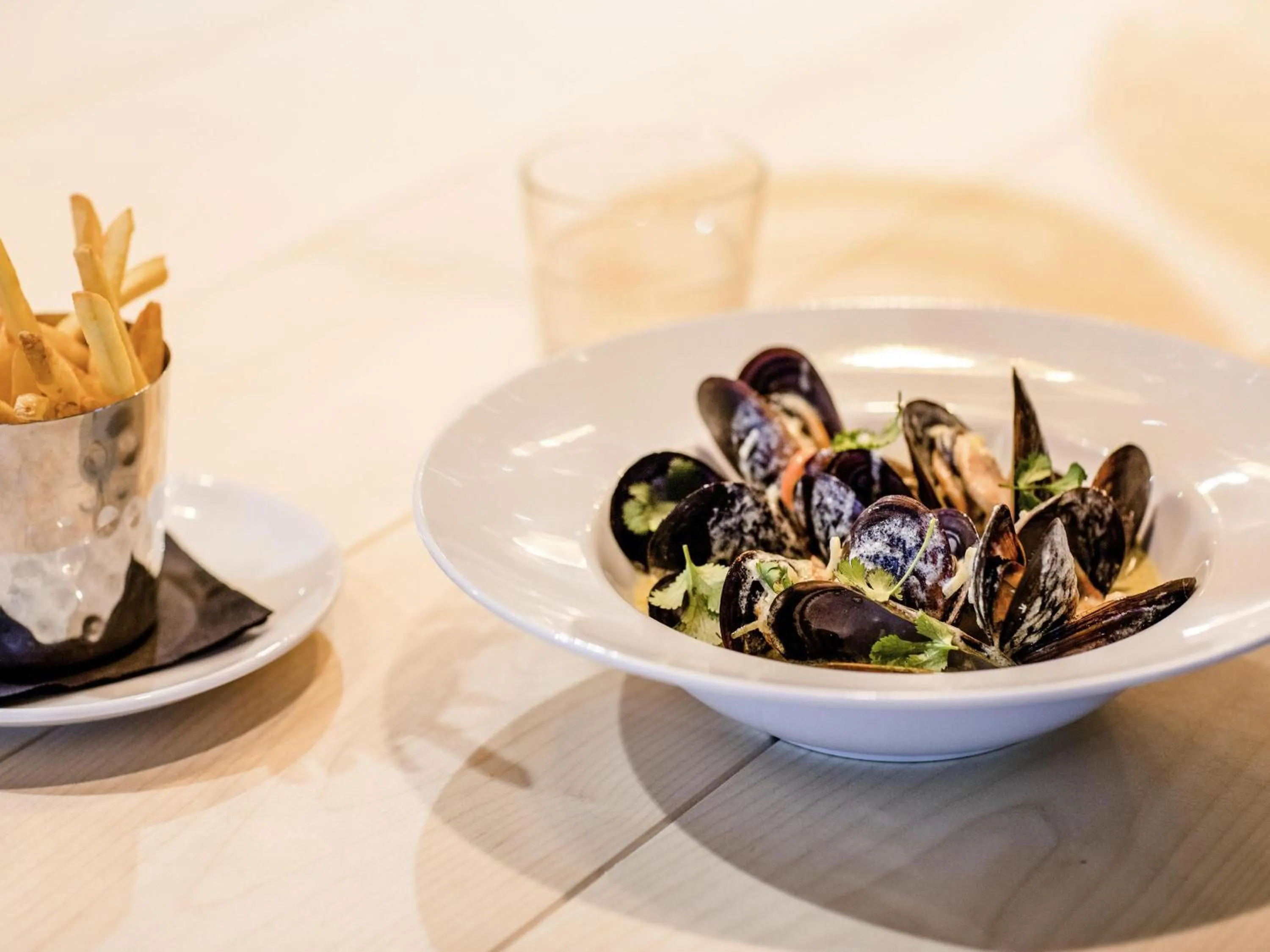 Restaurant/places to eat in Mercure Fátima