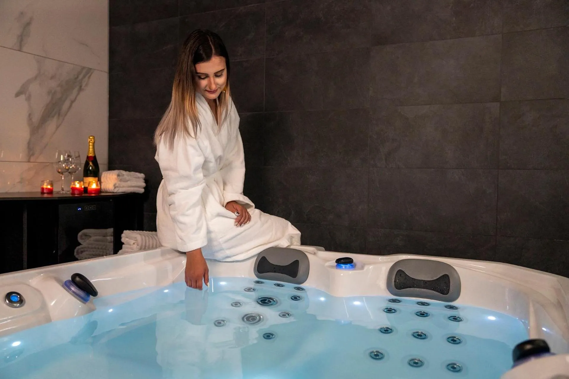 Hot Spring Bath in B&B La Siesta