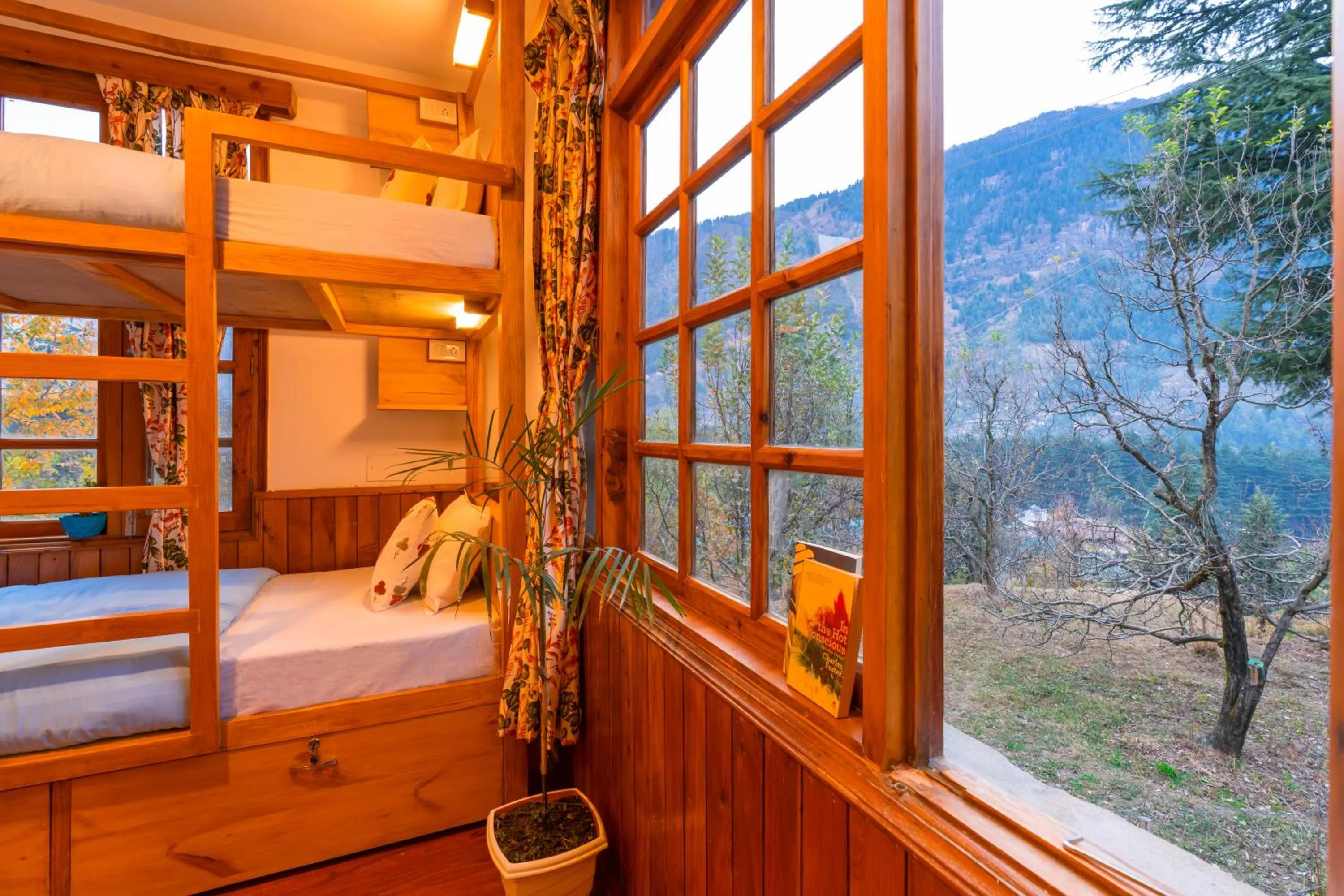 bunk bed, Bed in Zen Manali by Keekoo Stays