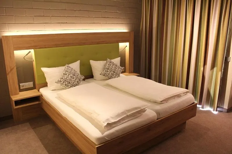 TV and multimedia, Bed in Hotel Sewenig