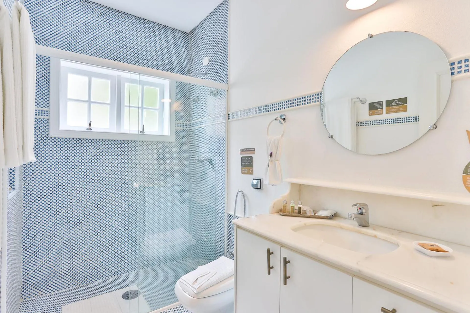 Bathroom in Secreto Boutique Hotel