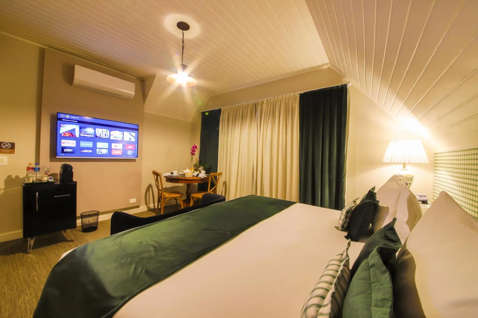 Bed in Secreto Boutique Hotel