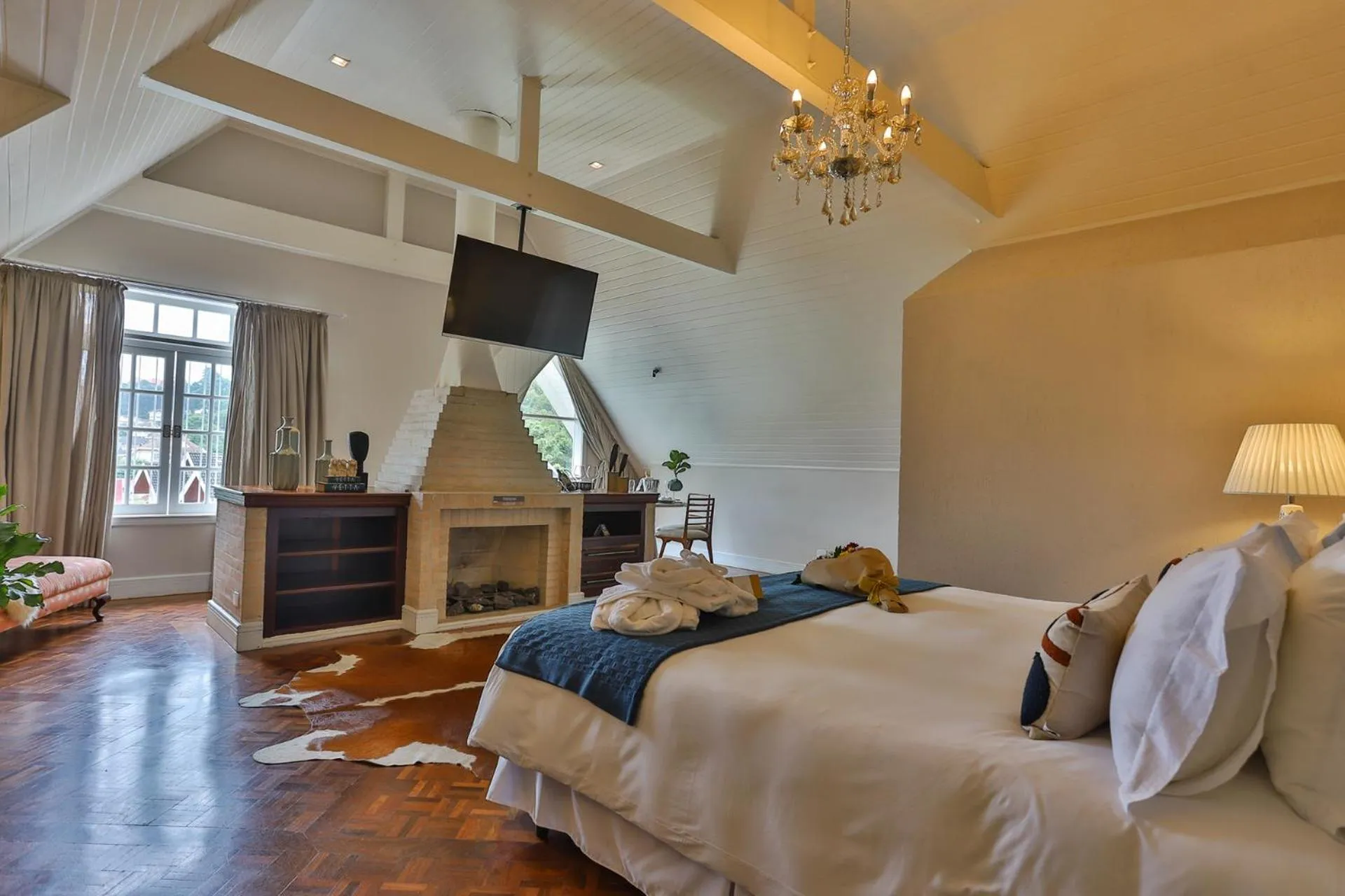 Bed in Secreto Boutique Hotel