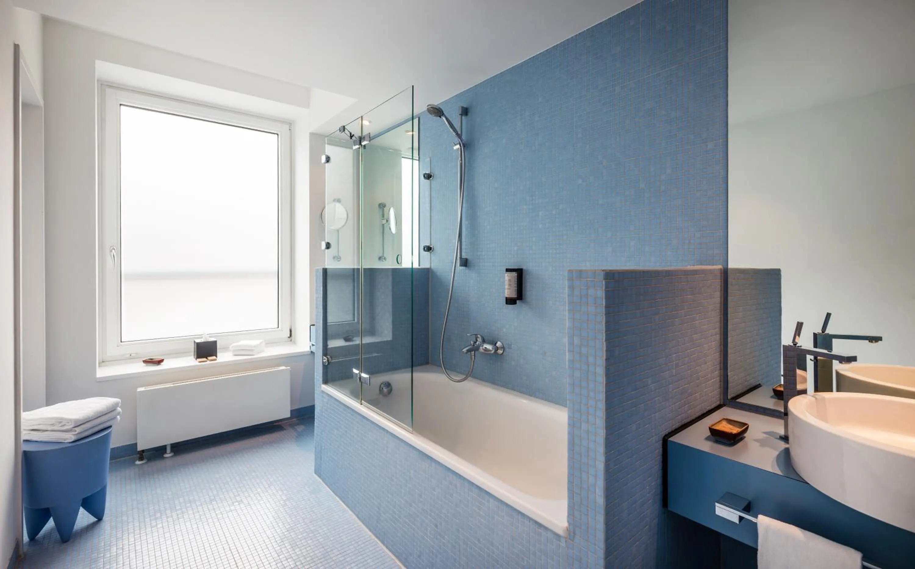 Bath in Art Hotel City Leipzig