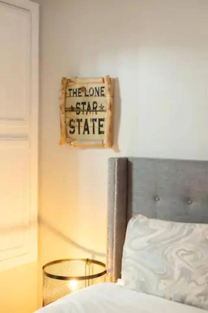 Decorative detail, Bed in Morse Cottage