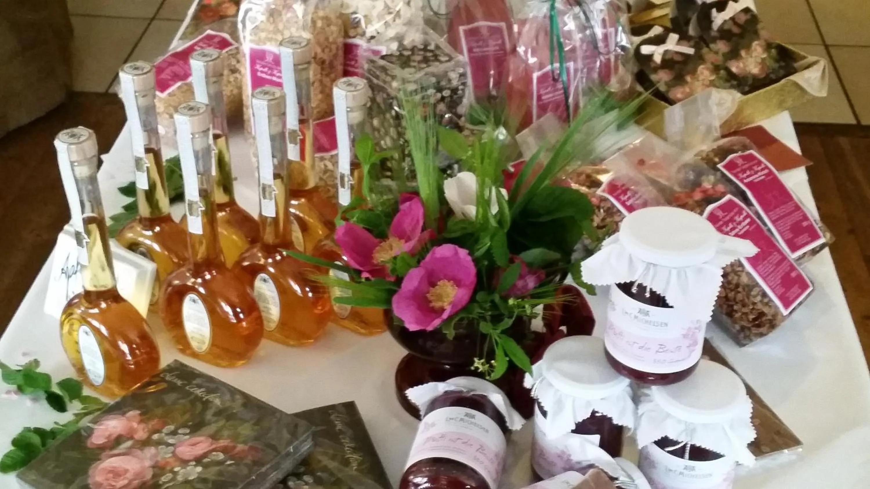 Food and drinks in Landsitz Kapellenhöhe, Hotel Garni