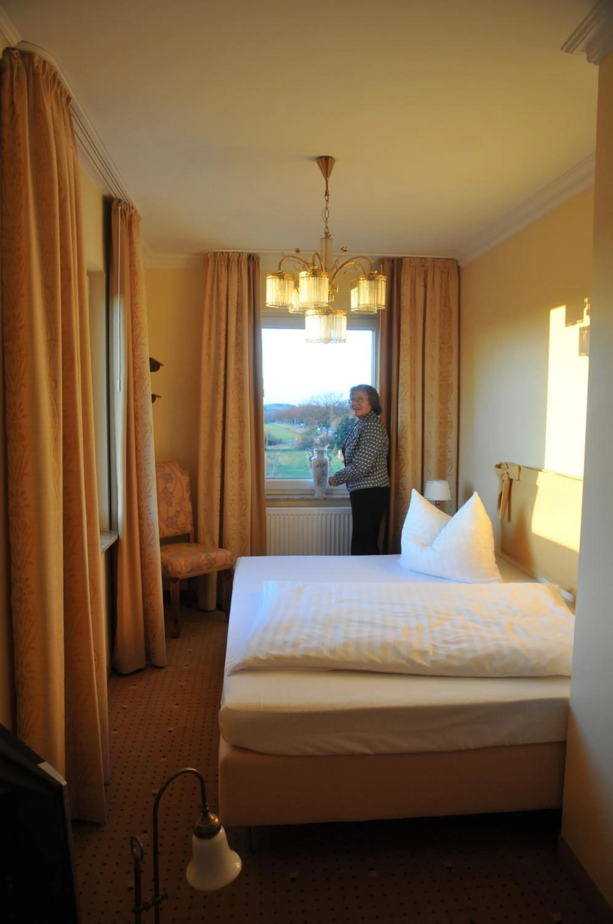 Photo of the whole room in Landsitz Kapellenhöhe, Hotel Garni