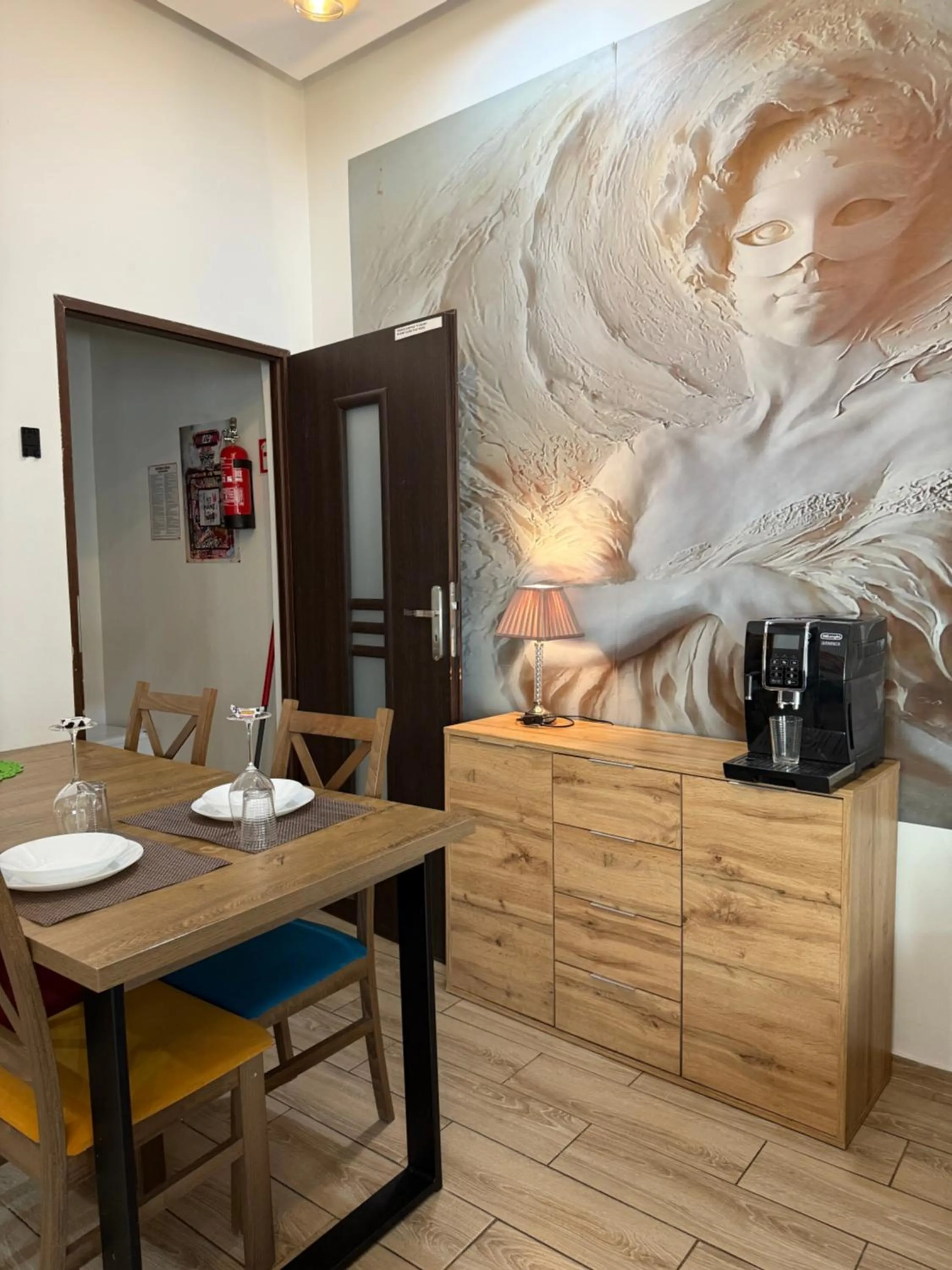 Apartamenty PRETTY WOMAN meldunek samodzielny 24h - noclegi Bytom Chorzów Katowice