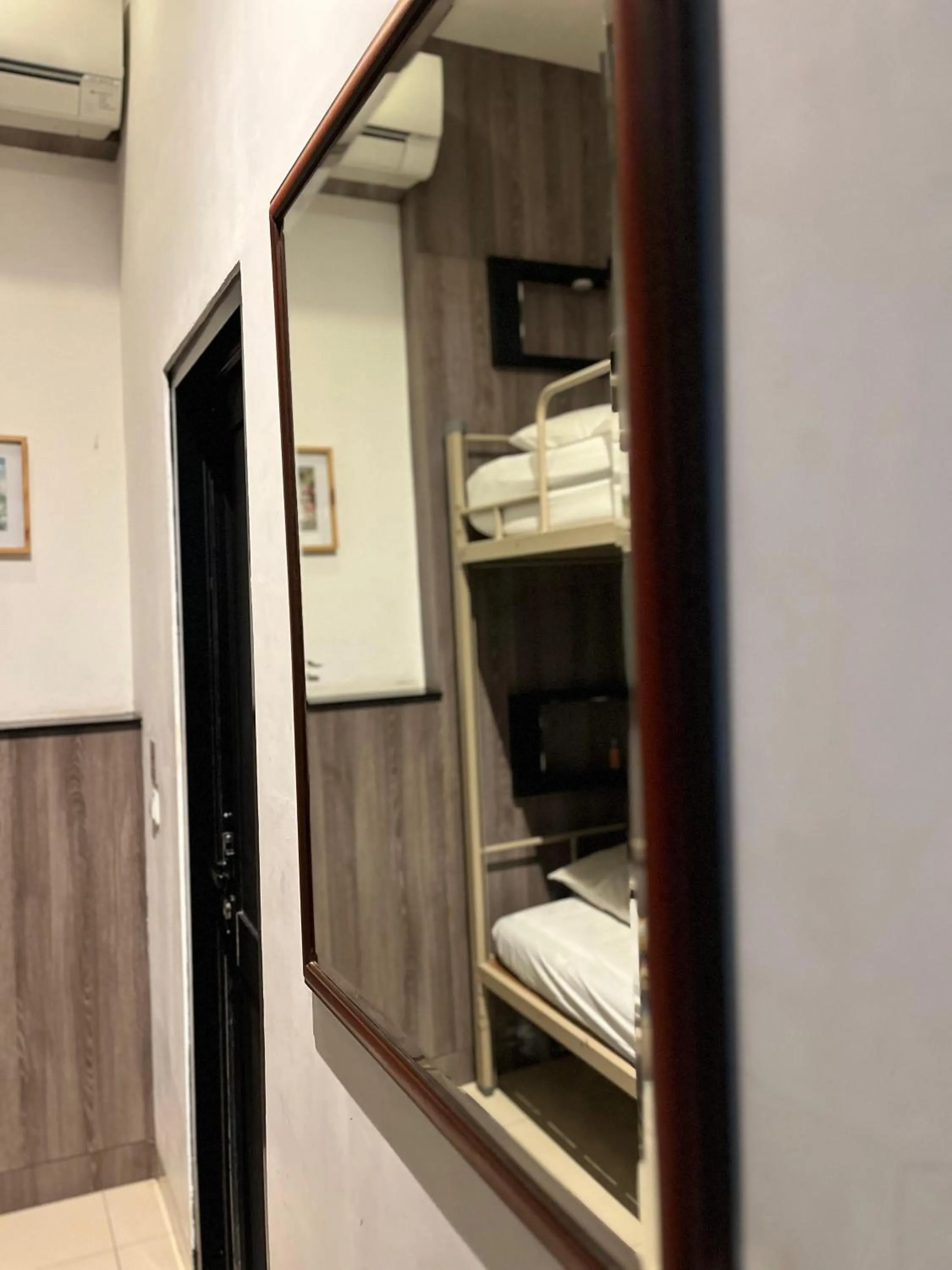 Photo of the whole room, Bed in The Cabin Tanjung Yogyakarta