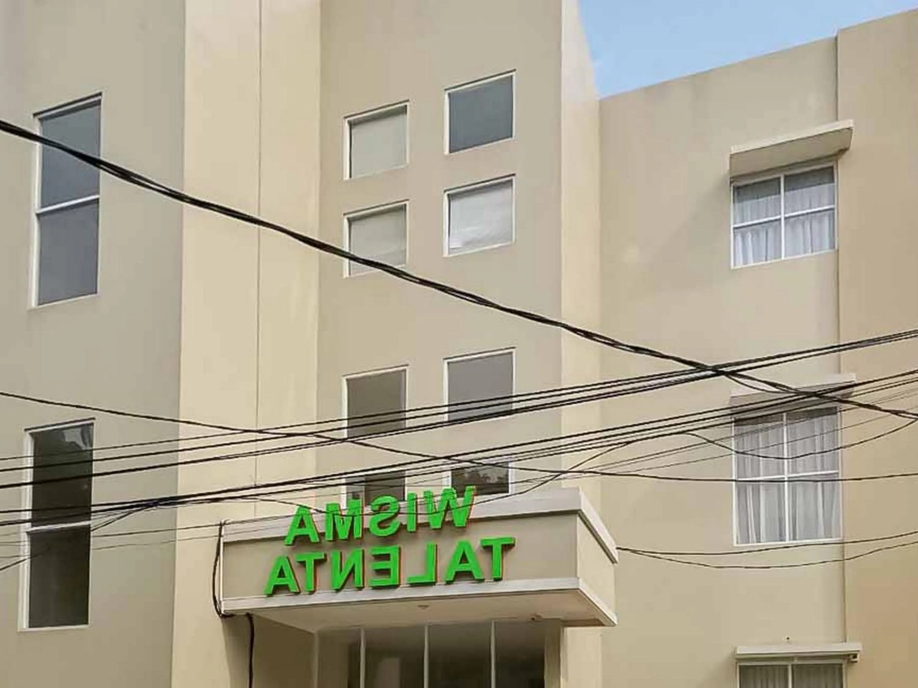 Property building in Wisma Talenta Mitra RedDoorz