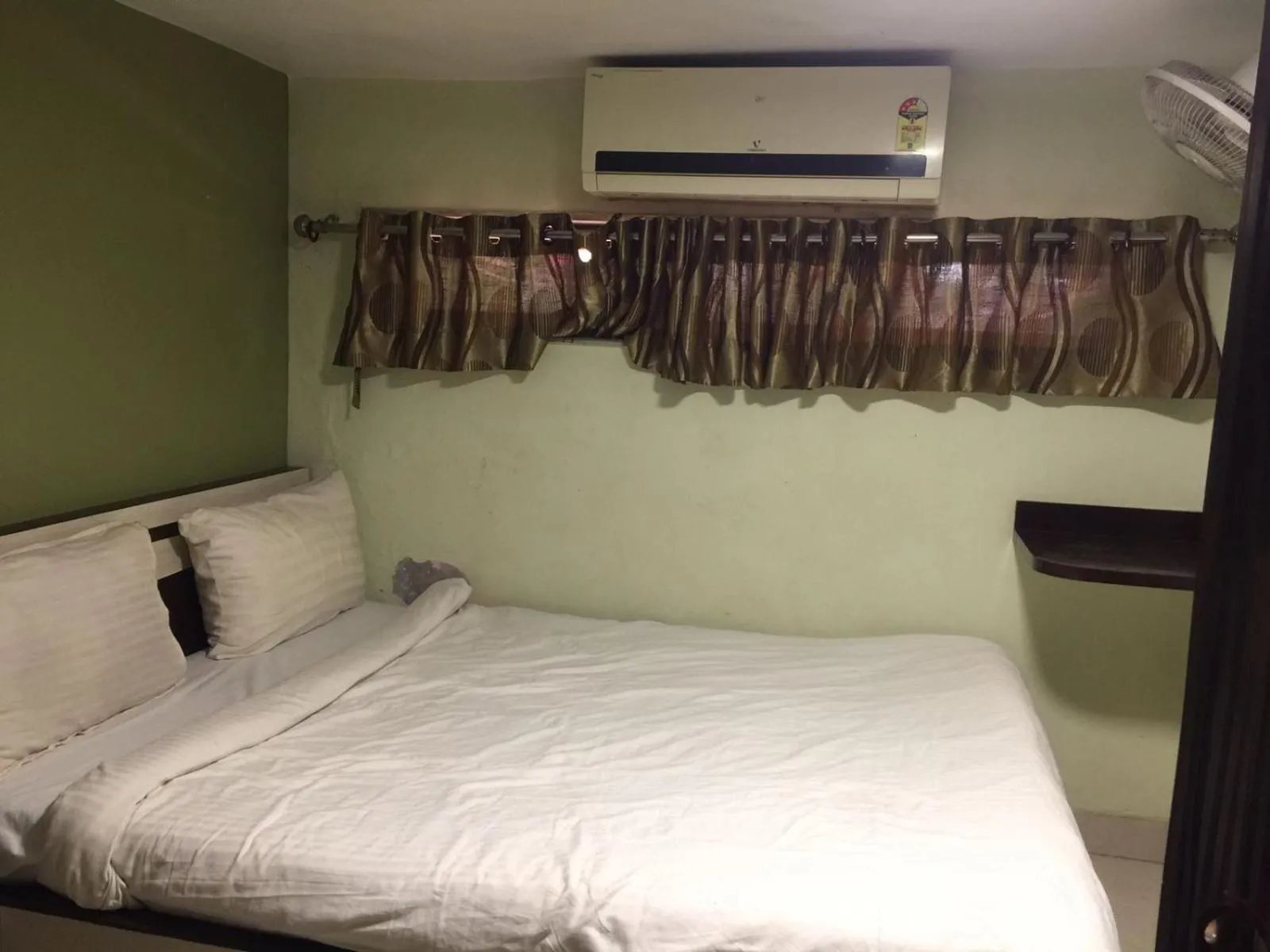Bedroom in Igatpuri Hills Retreat